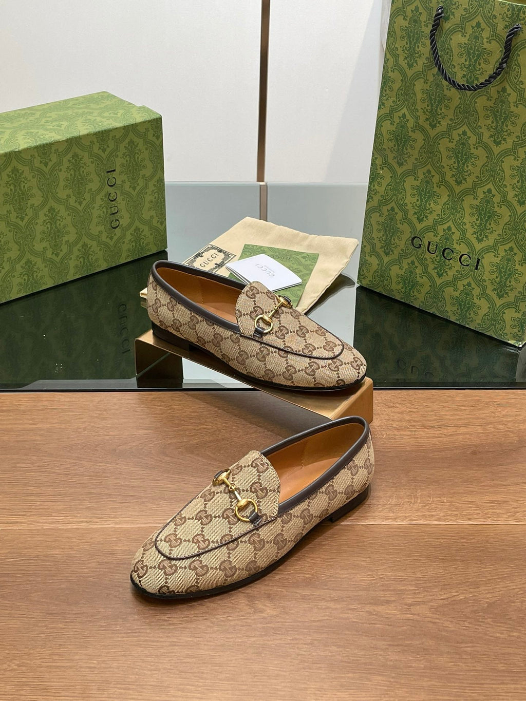 GUCCI JORDAAN LOAFER LIGHT BROWN WOVEN FABRIC