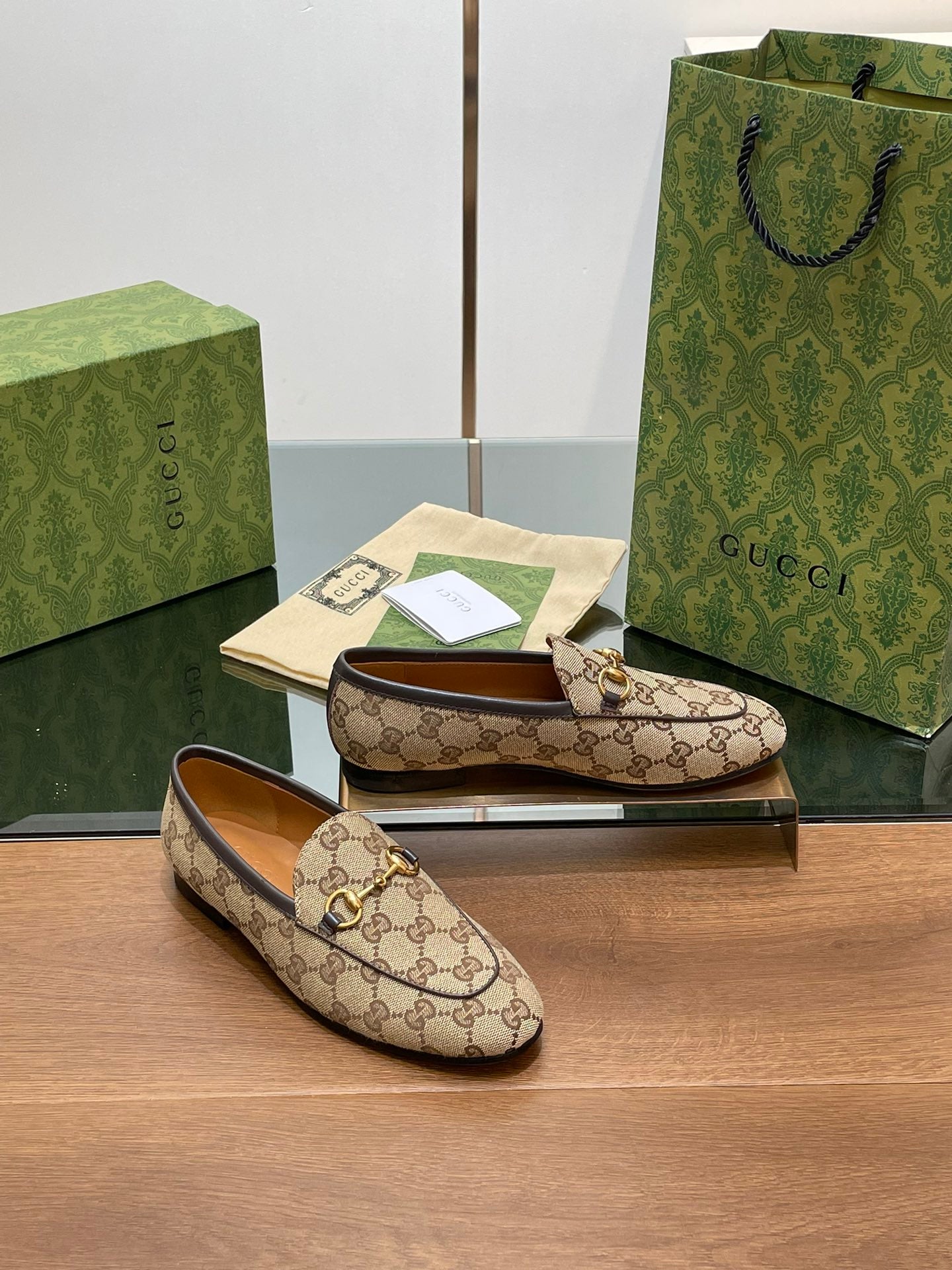 GUCCI JORDAAN LOAFER LIGHT BROWN WOVEN FABRIC