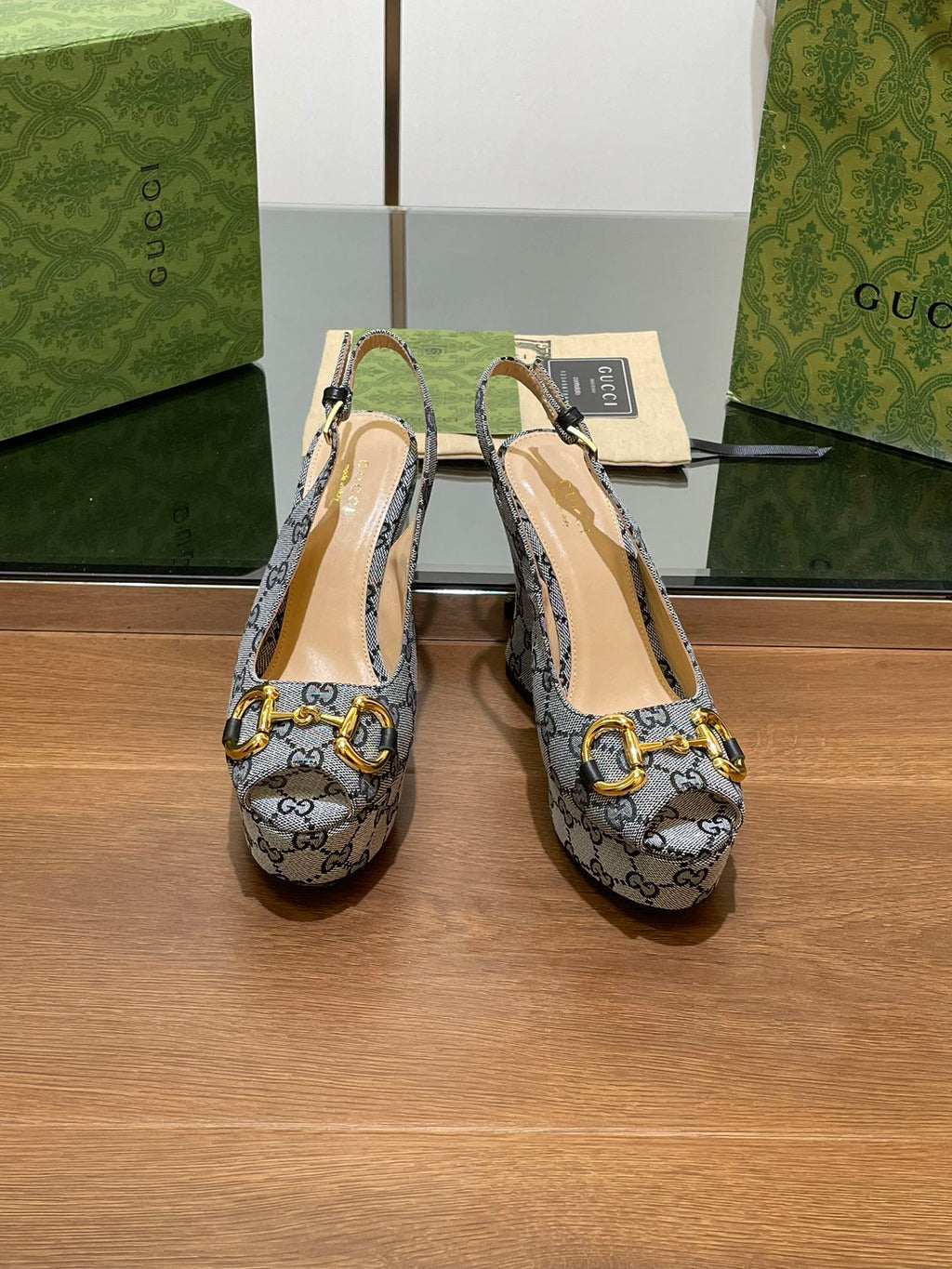 GUCCI WEDGE PLATFORM IN STEEL GREY MONOGRAM JACQUARD FABRIC