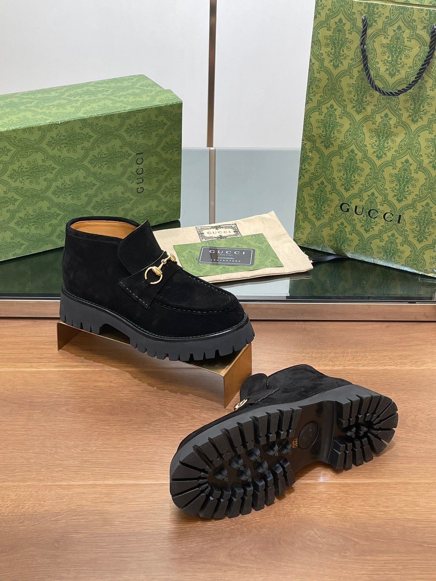 GUCCI WOMEN'S HORSEBIT ANKLE BOOTS 4.5CM IN BLACK SUEDE