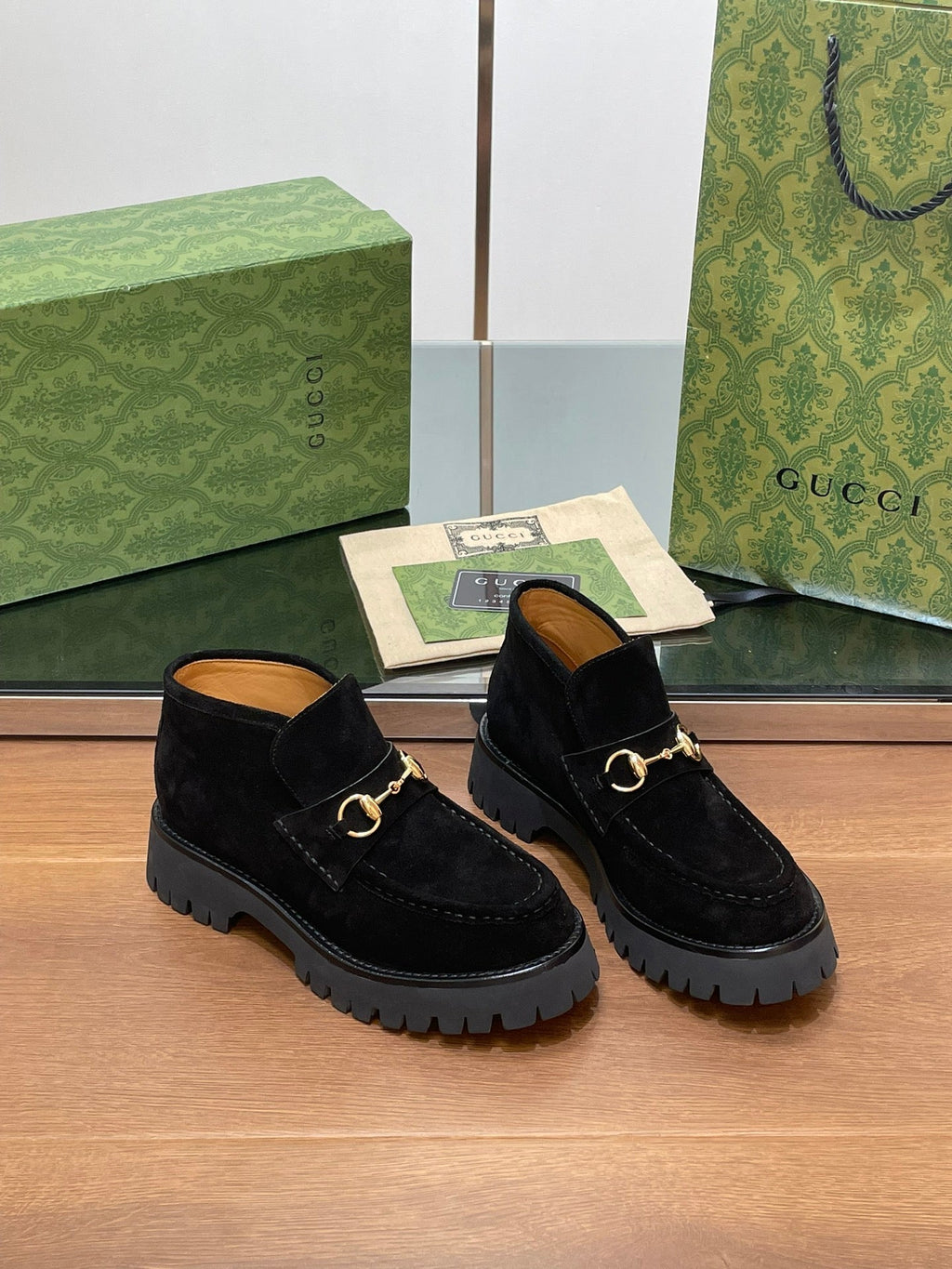 GUCCI WOMEN'S HORSEBIT ANKLE BOOTS 4.5CM IN BLACK SUEDE