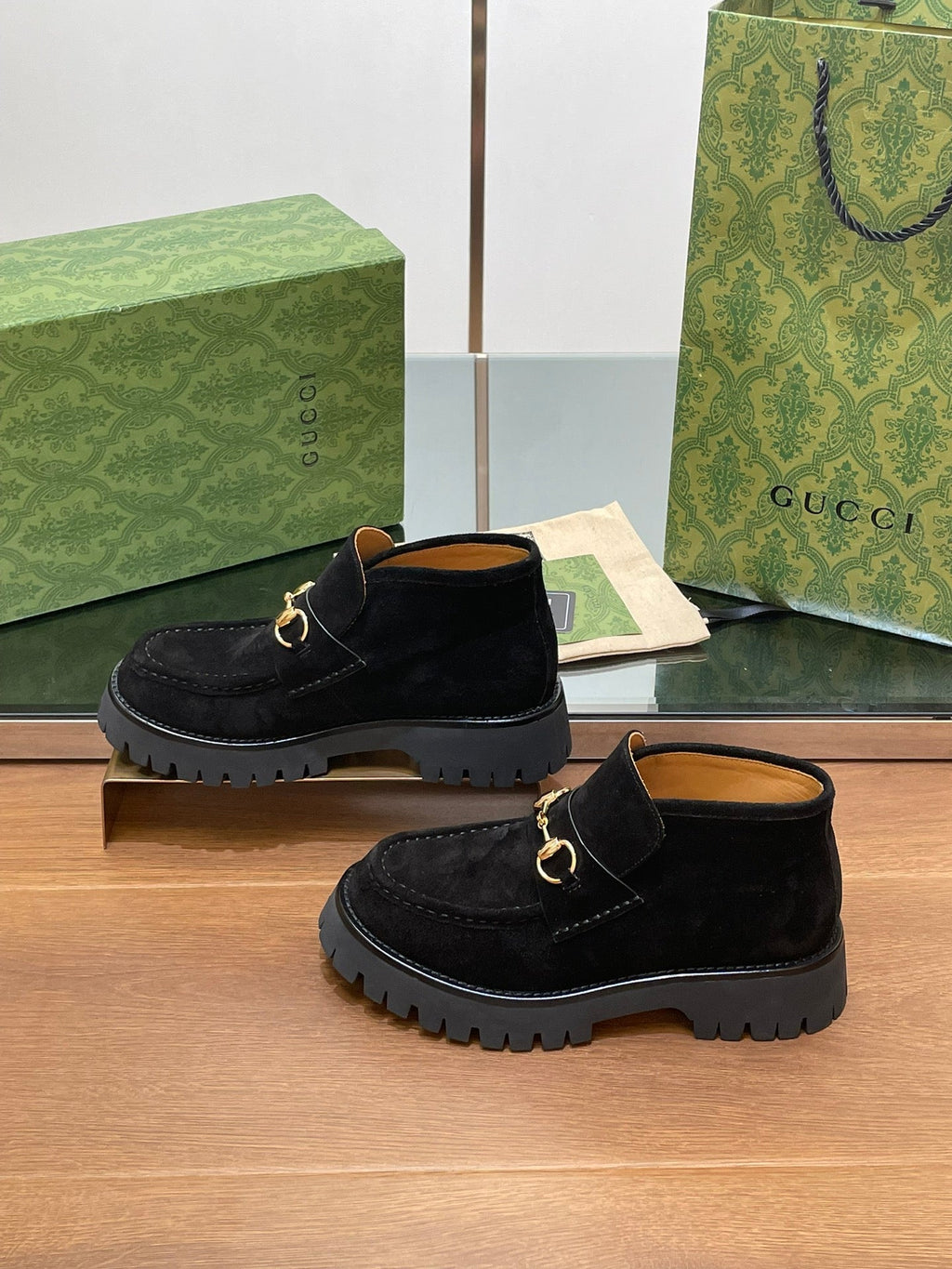GUCCI WOMEN'S HORSEBIT ANKLE BOOTS 4.5CM IN BLACK SUEDE
