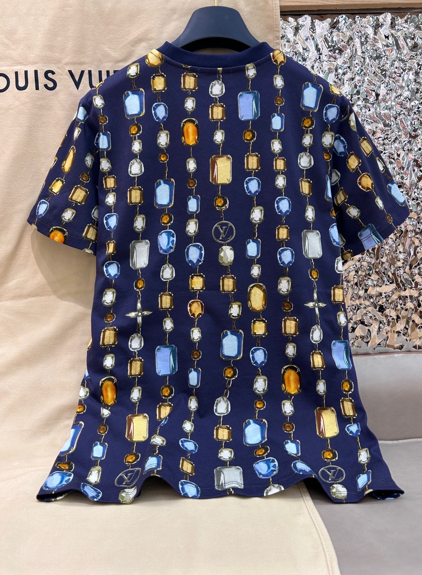 LOUIS VUITTON LV T SHIRT 25S IN COTTON 266294