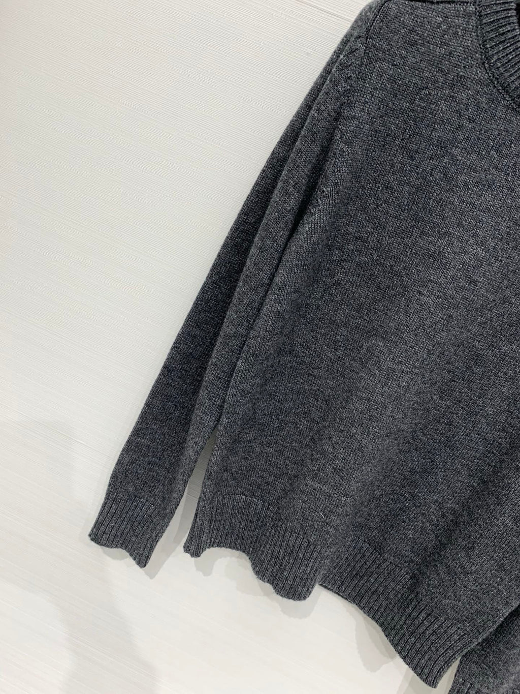 GUCCI SWEATER STYLE 51