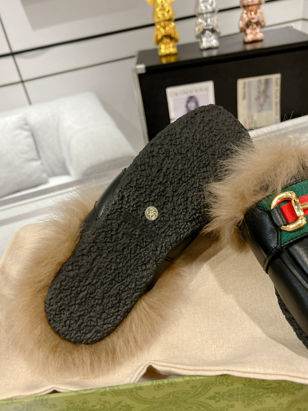 GUCCI HORSEBIT MULE WITH WEB IN BLACK CALFSKIN MIX MINK FUR