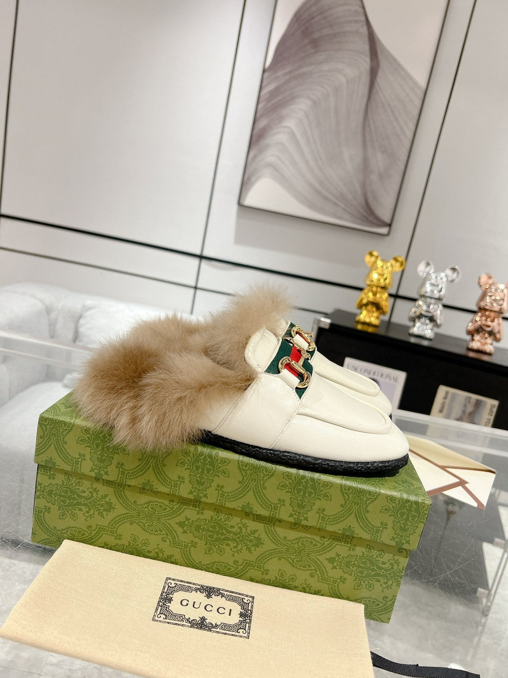 GUCCI HORSEBIT MULE WITH WEB IN WHITE CALFSKIN MIX MINK FUR