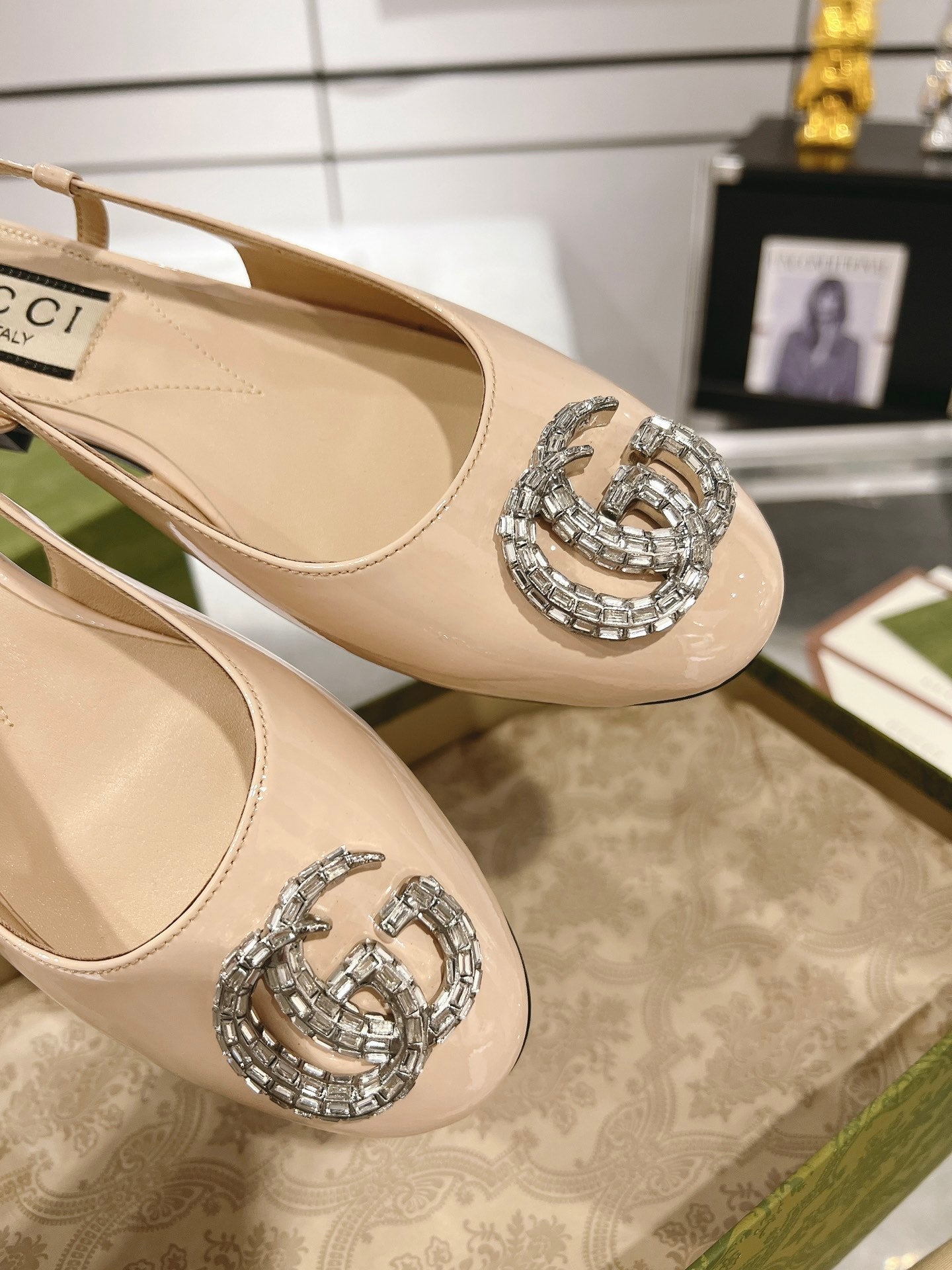 GUCCI CRYSTALS SLINGBACK BALLET CREAM CALFSKIN
