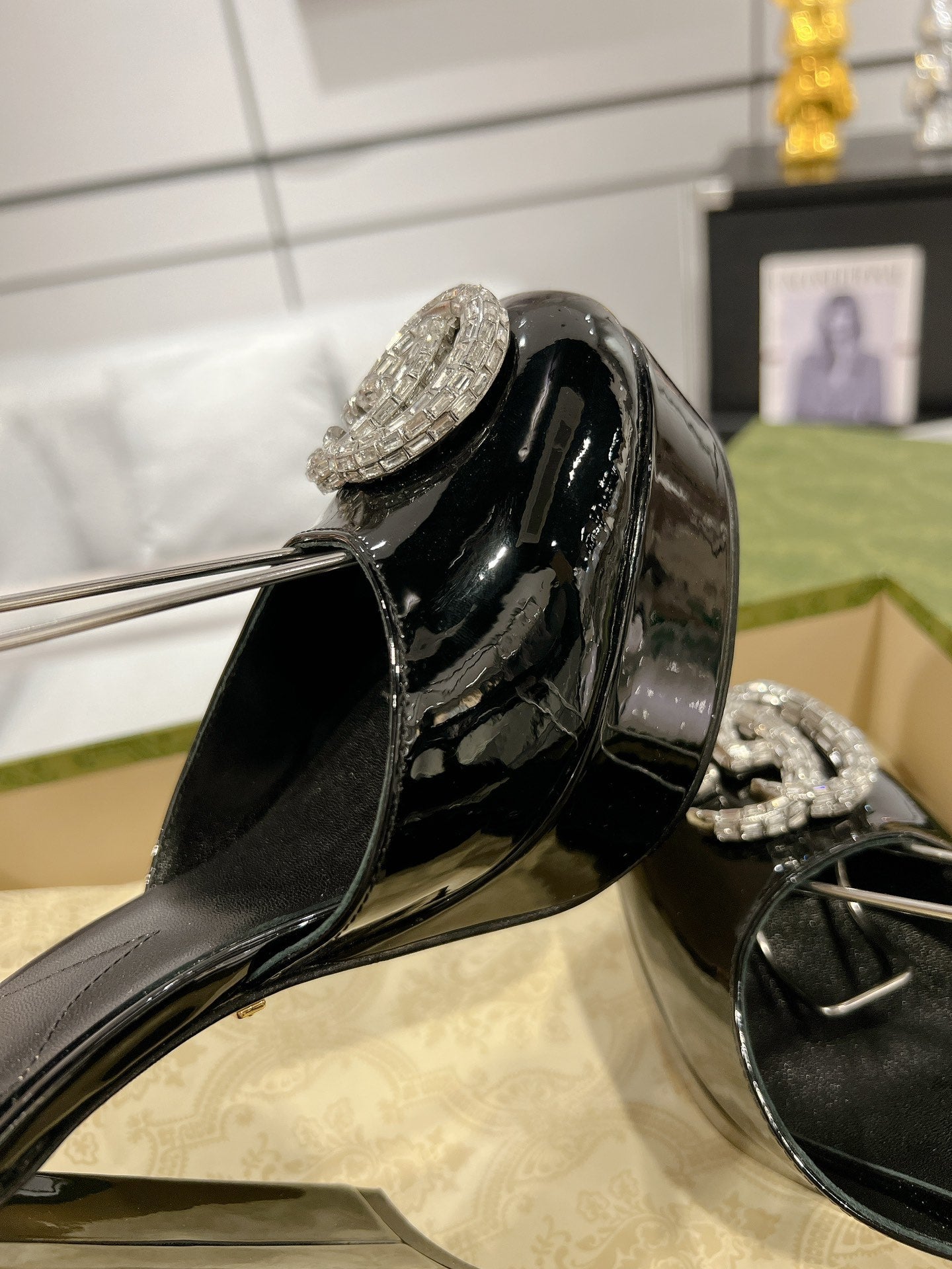 GUCCI CRYSTALS PLATFORM PUMPS BLACK CALFSKIN
