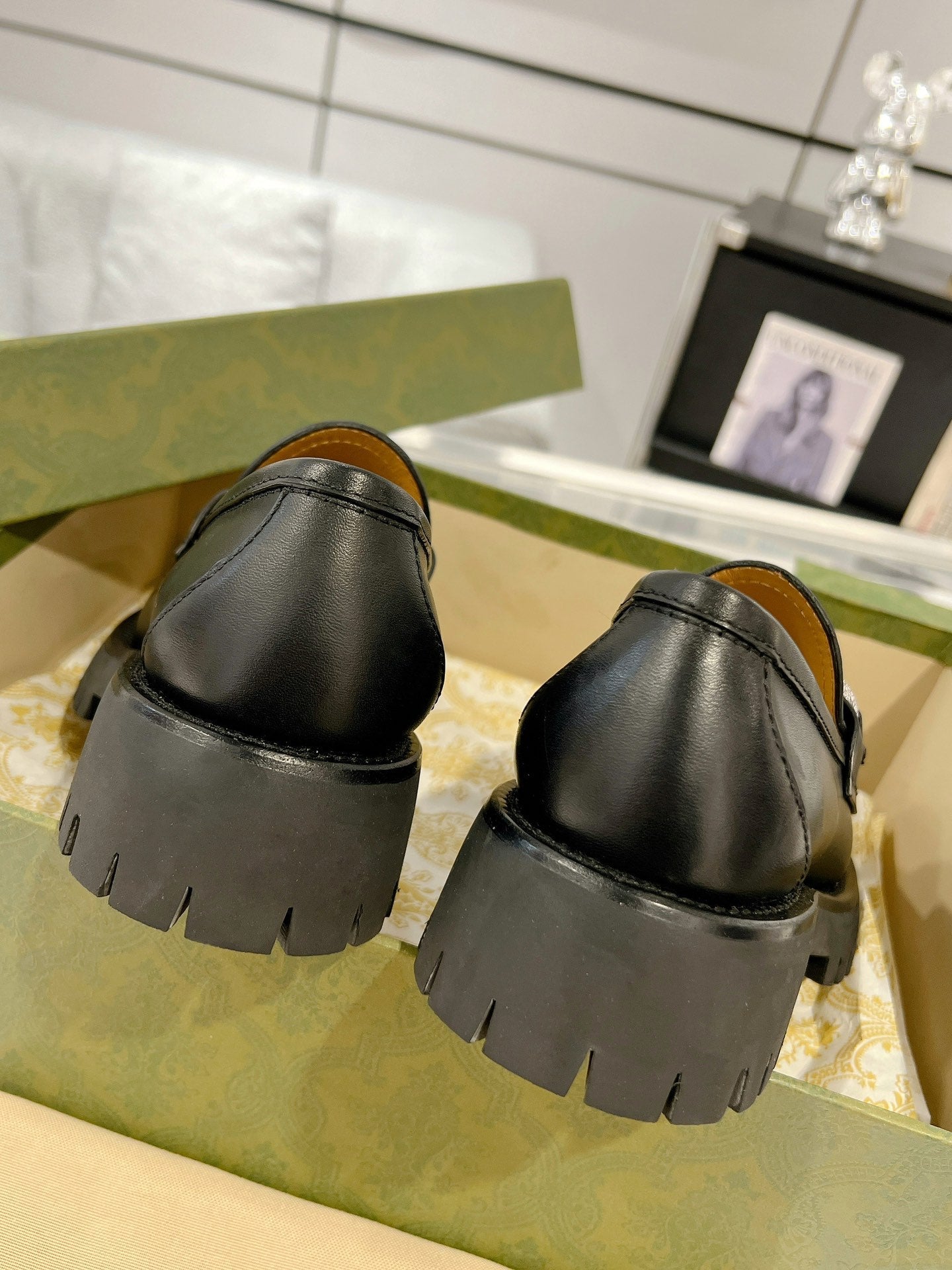 GUCCI CRYSTAL LOAFER WITH HORSEBIT BLACK CALFSKIN