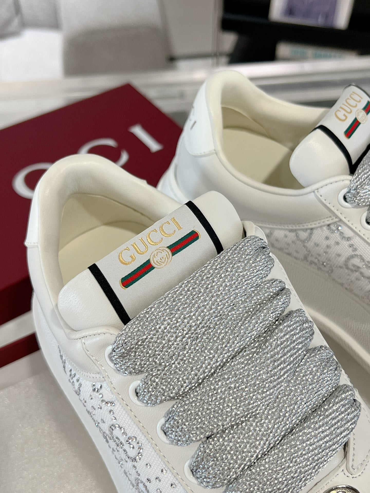 GUCCI SCREENER SNEAKER WITH CRYSTALS IN IVORY BEIGE MIX RHINO GRAY CALFSKIN