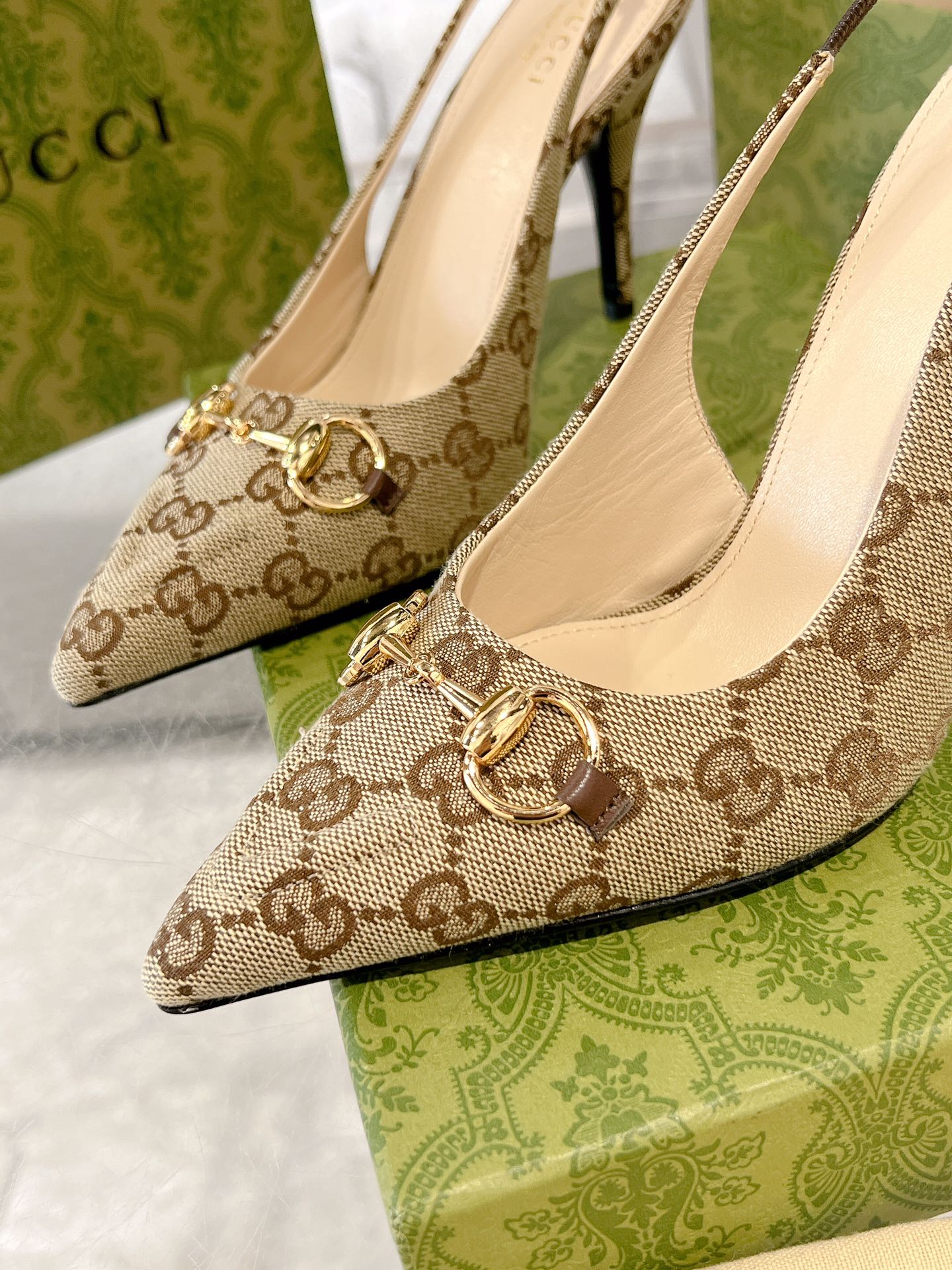 GUCCI HORSEBIT SLINGBACK 105 IN TAN BEIGE CANVAS