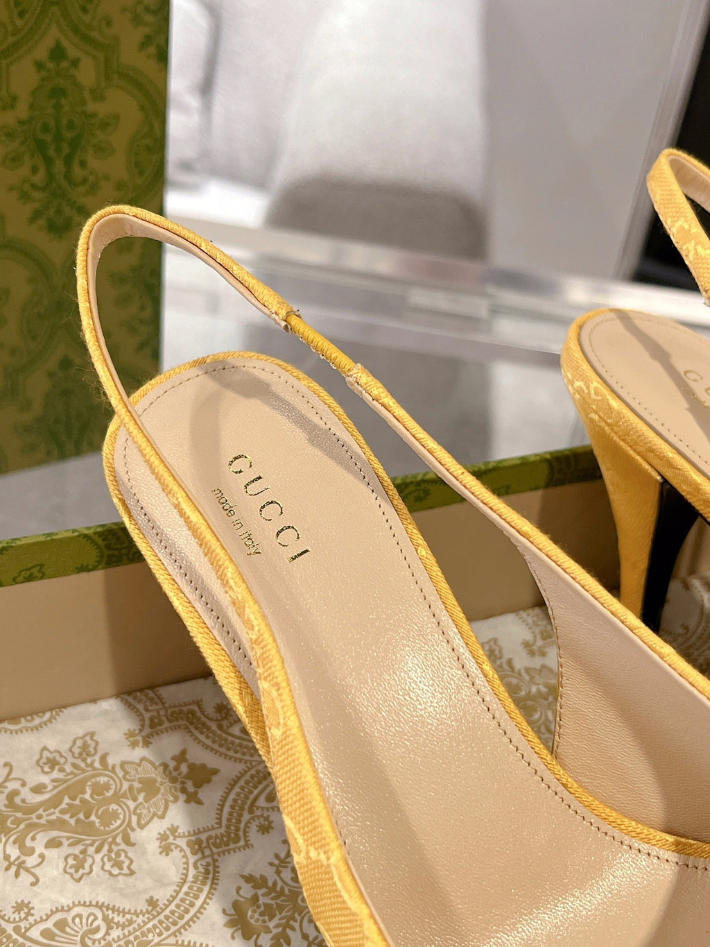 GUCCI HORSEBIT SLINGBACK 105 IN YELLOW CANVAS