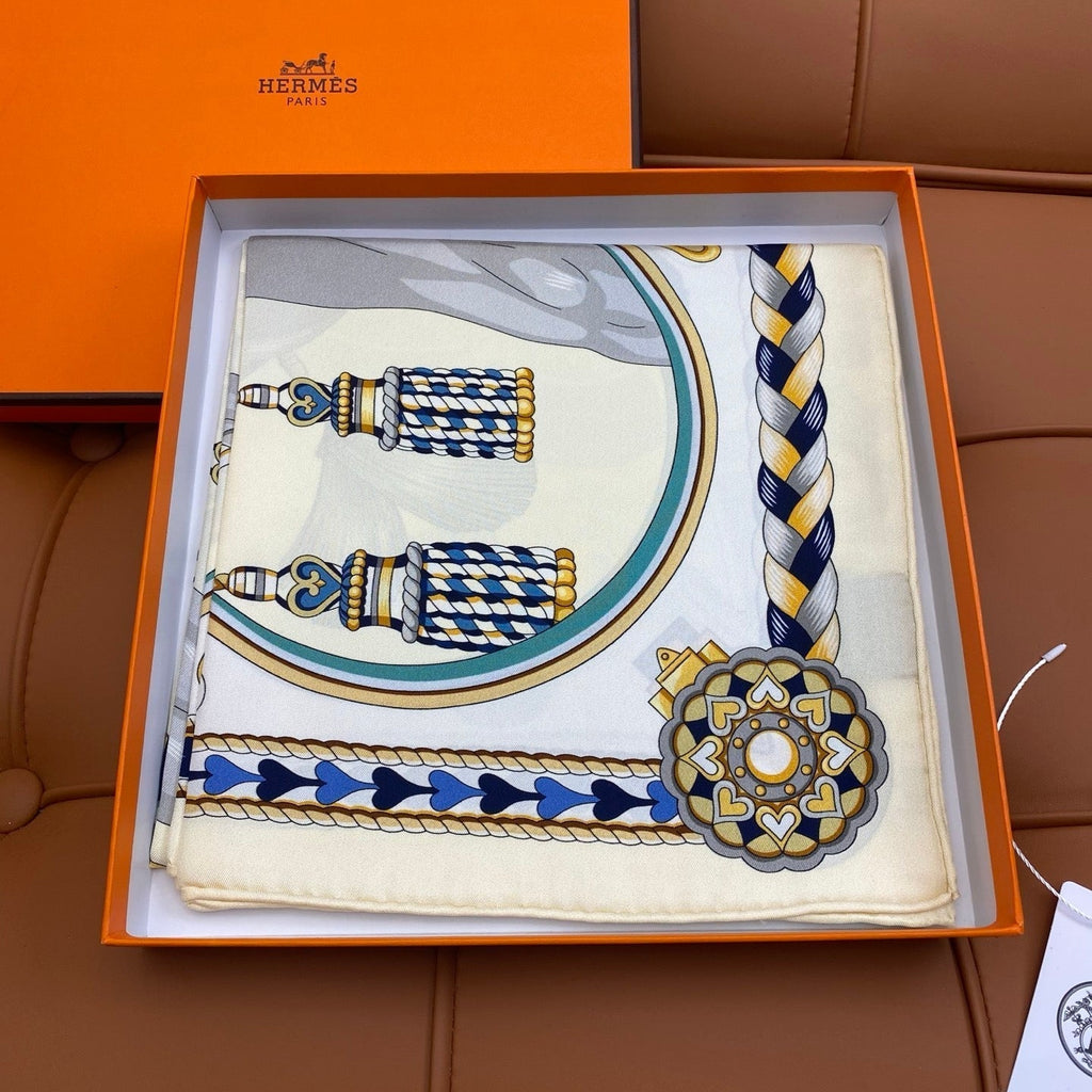 HERMES HERMES 25S SCARF 90 IN SILK 709686