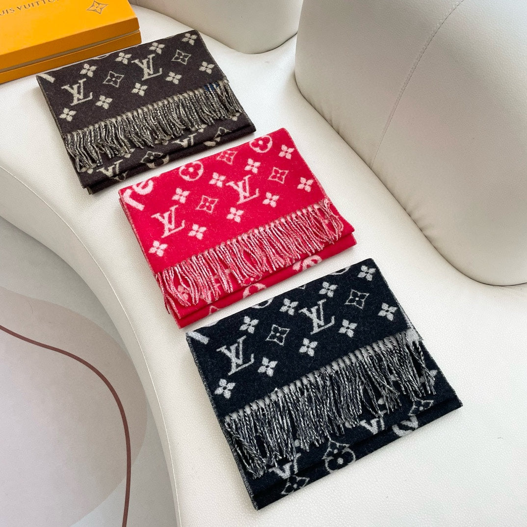 LOUIS VUITTON SUPREME X MONOGRAM 180 CM SCARF IN BLACK WOOL AND CASHMERE 392943