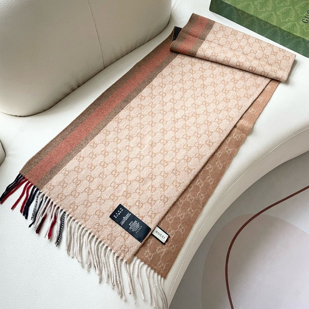 GUCCI SCARF 200 CM IN PEANUT BROWN MONOGRAM CASHMERE  399766