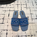 GUCCI SLIDE SANDAL WITH  SCRIPT STONE DENIM