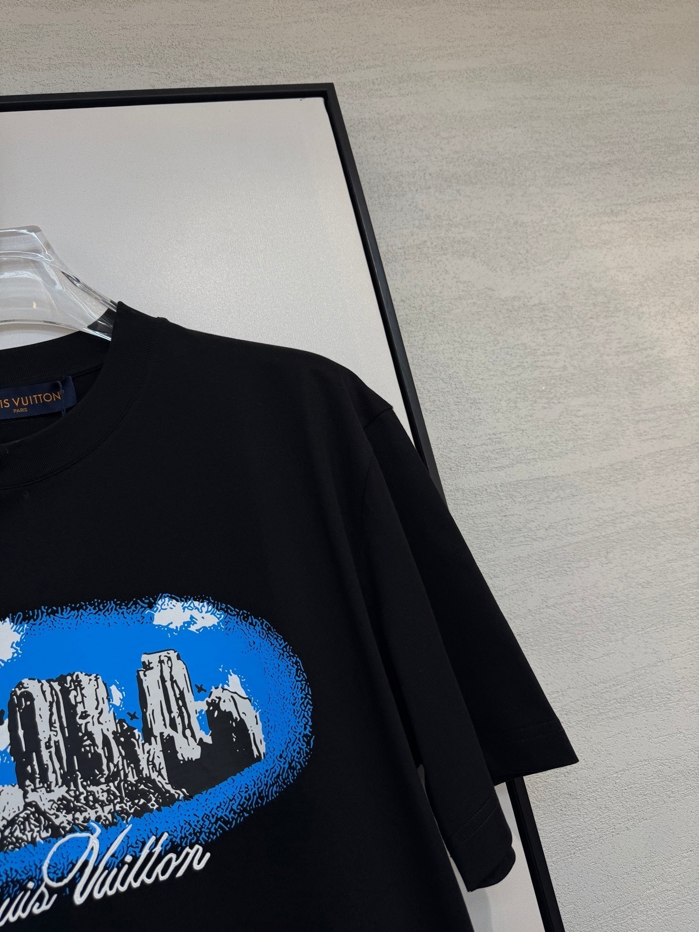 LOUIS VUITTON LV BLACK COTTON T-SHIRT 238919