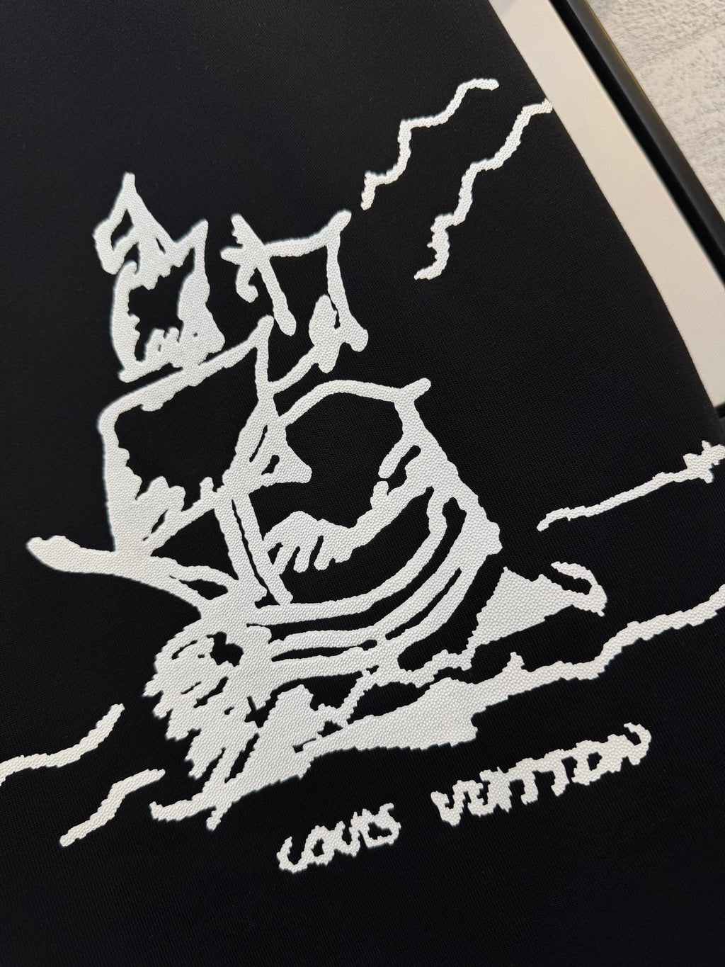 LOUIS VUITTON LV T-SHIRT IN BLACK COTTON FABRIC 238921