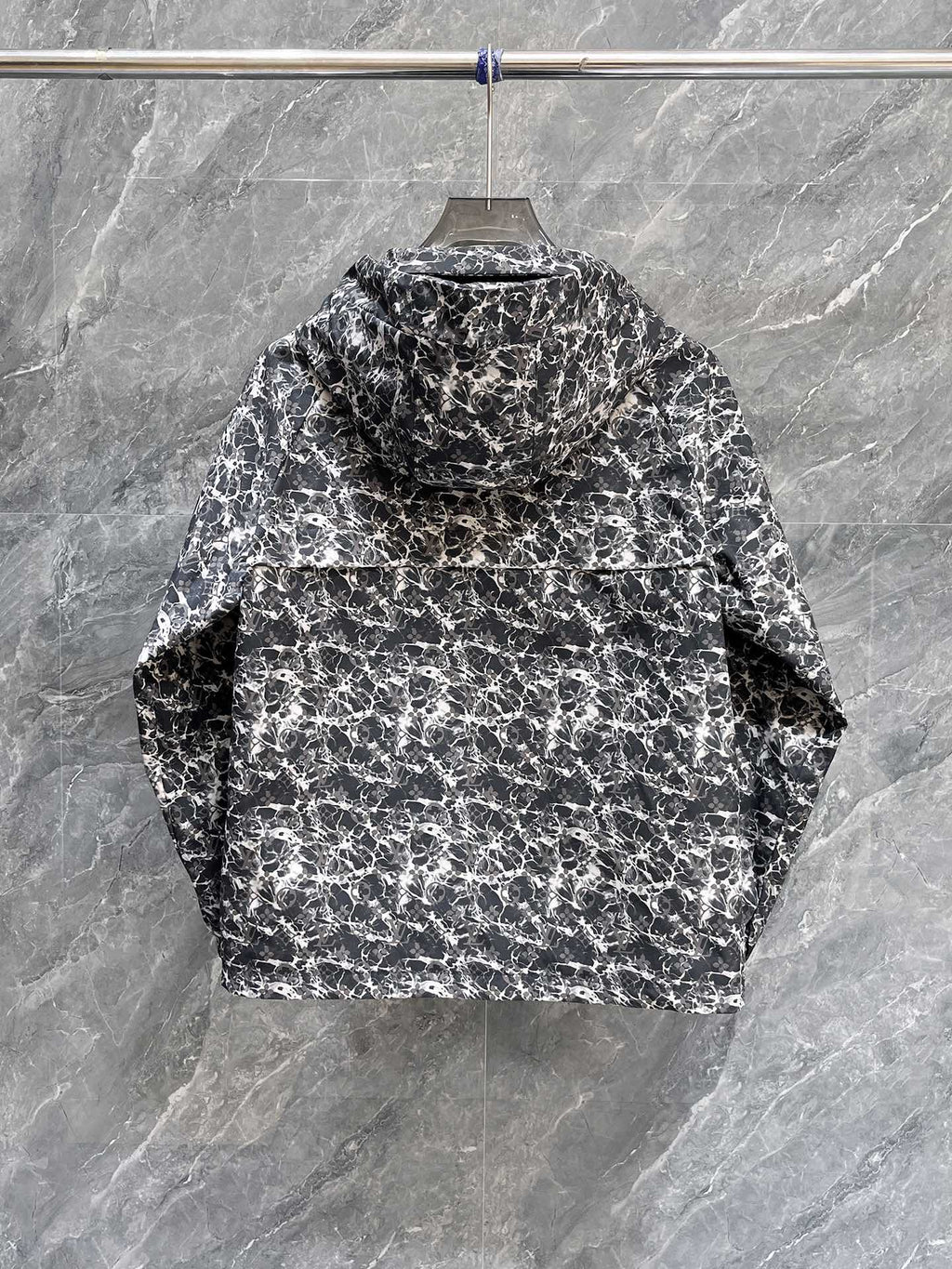 LOUIS VUITTON LV BLACK MIX WHITE MONOGRAM JACKET 239557
