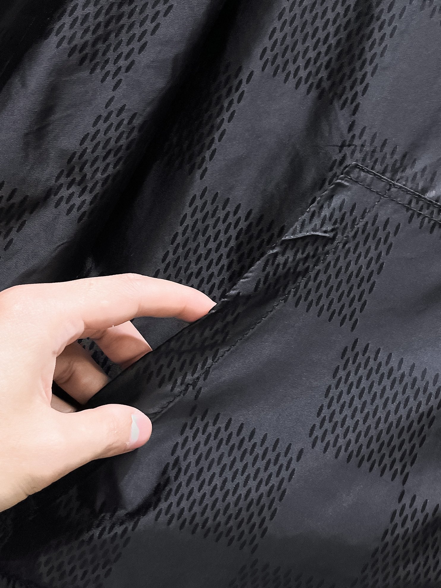 LOUIS VUITTON LV BLACK DAMIER JACKET 239564