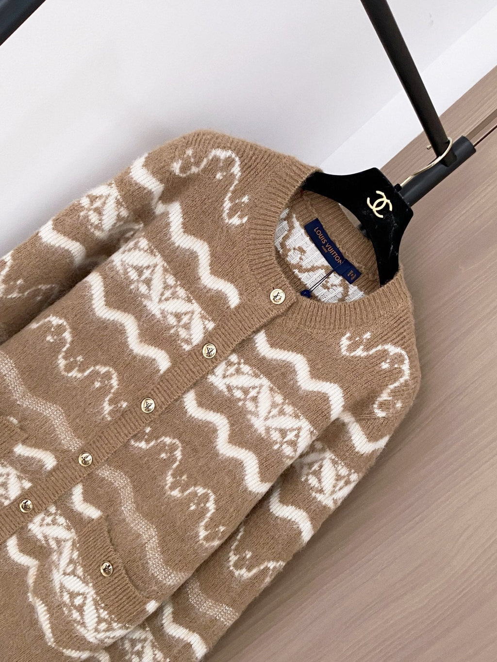 LOUIS VUITTON LV 25S CARDIGAN 89270