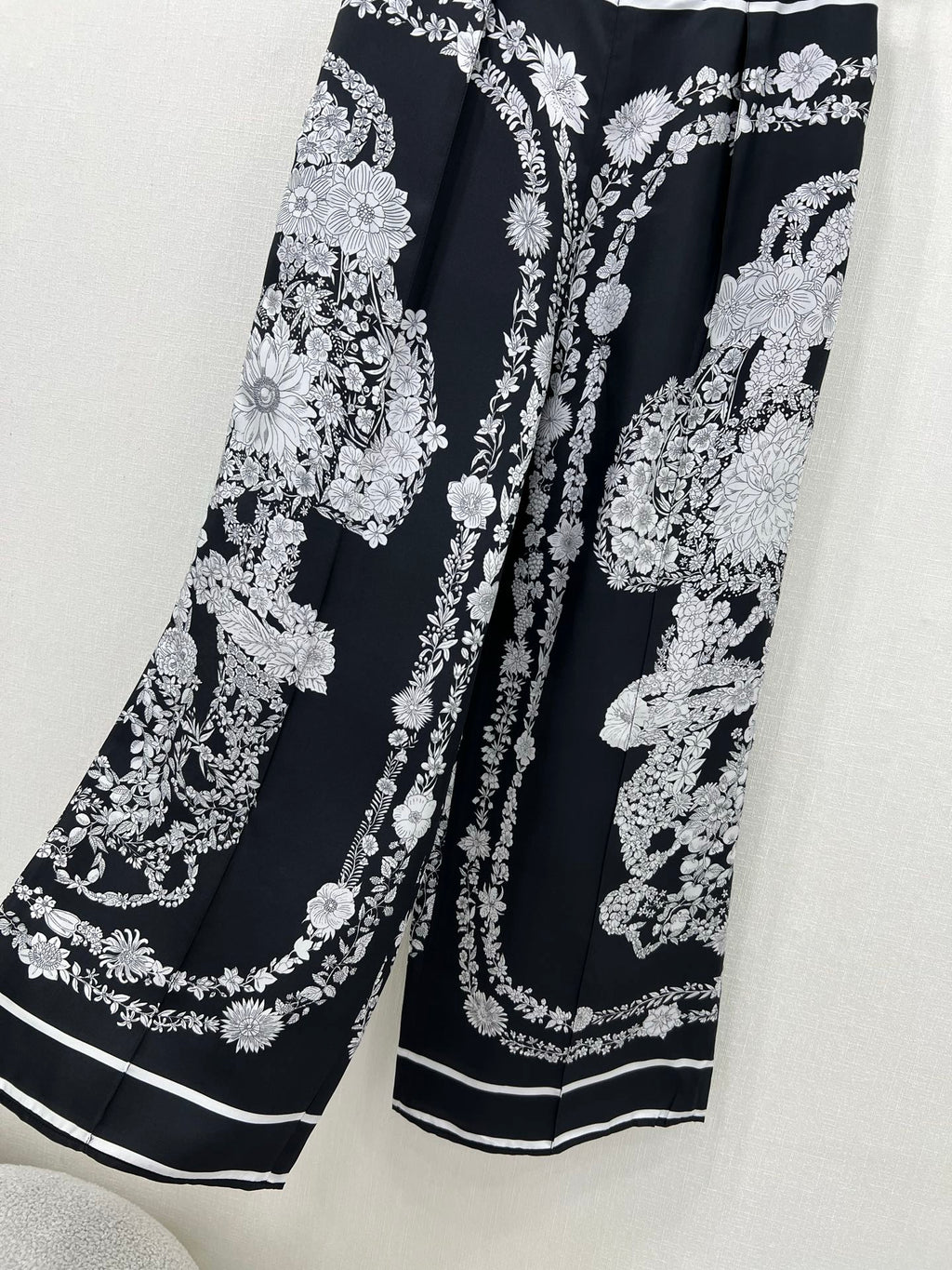 HERMES PRINTED SILK WIDE-LEG PANTS 269259