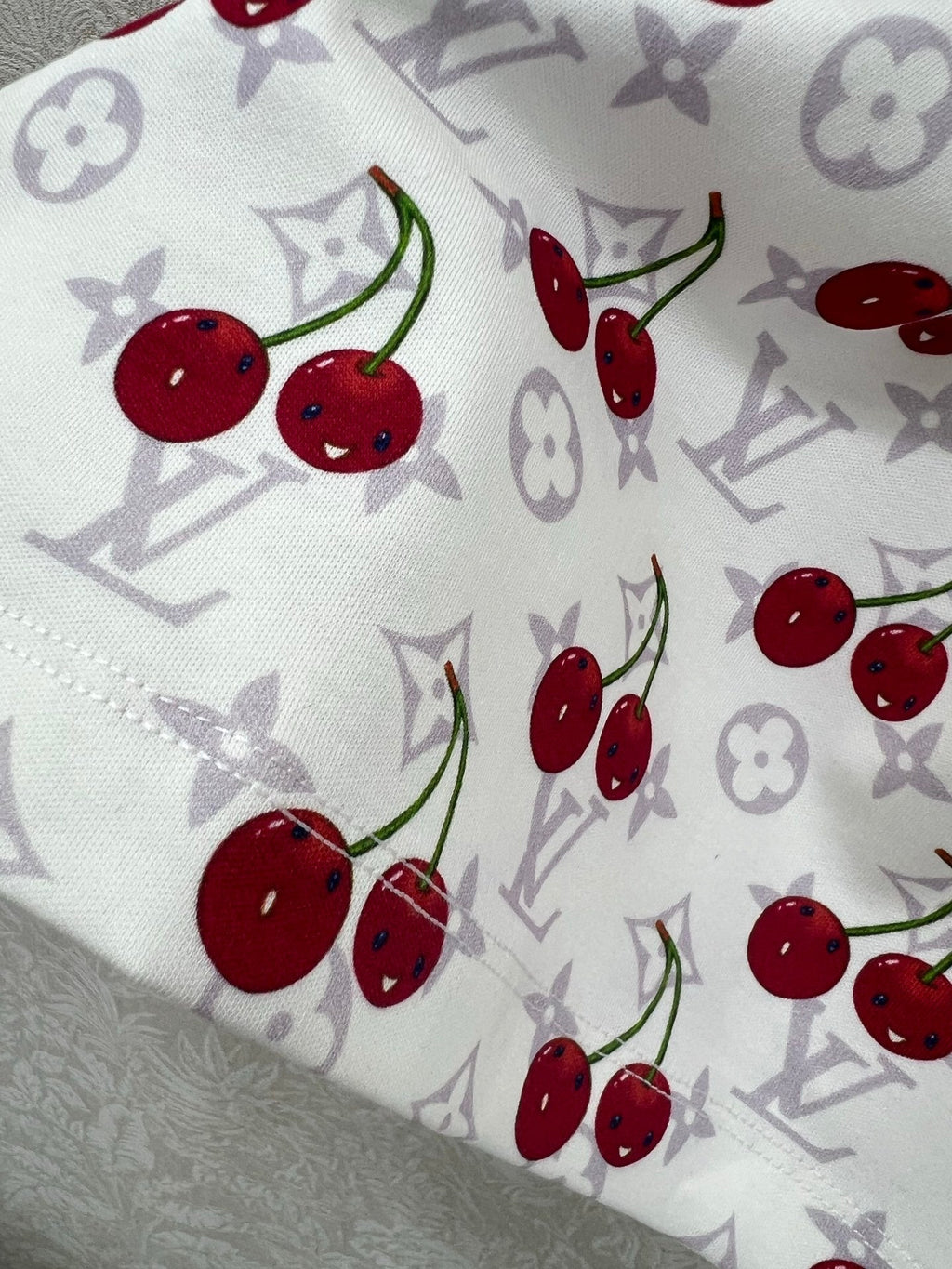 LOUIS VUITTON LOUIS VUITTON CHERRY BLOSSOM PRINT T-SHIRT 275068