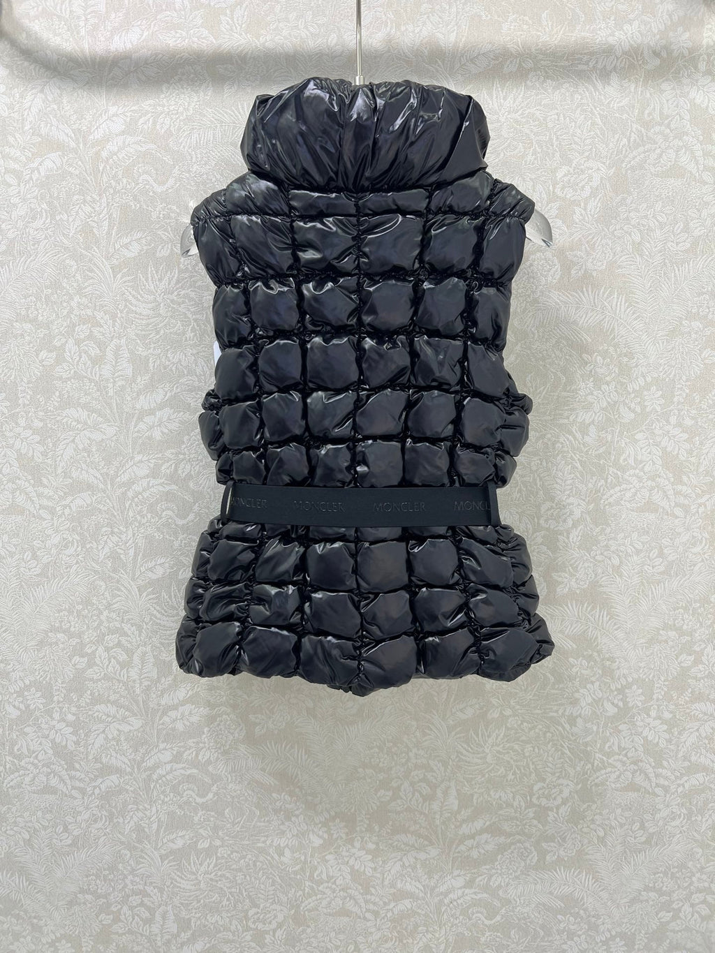 MONCLER 25S JACKET IN BLACK 102