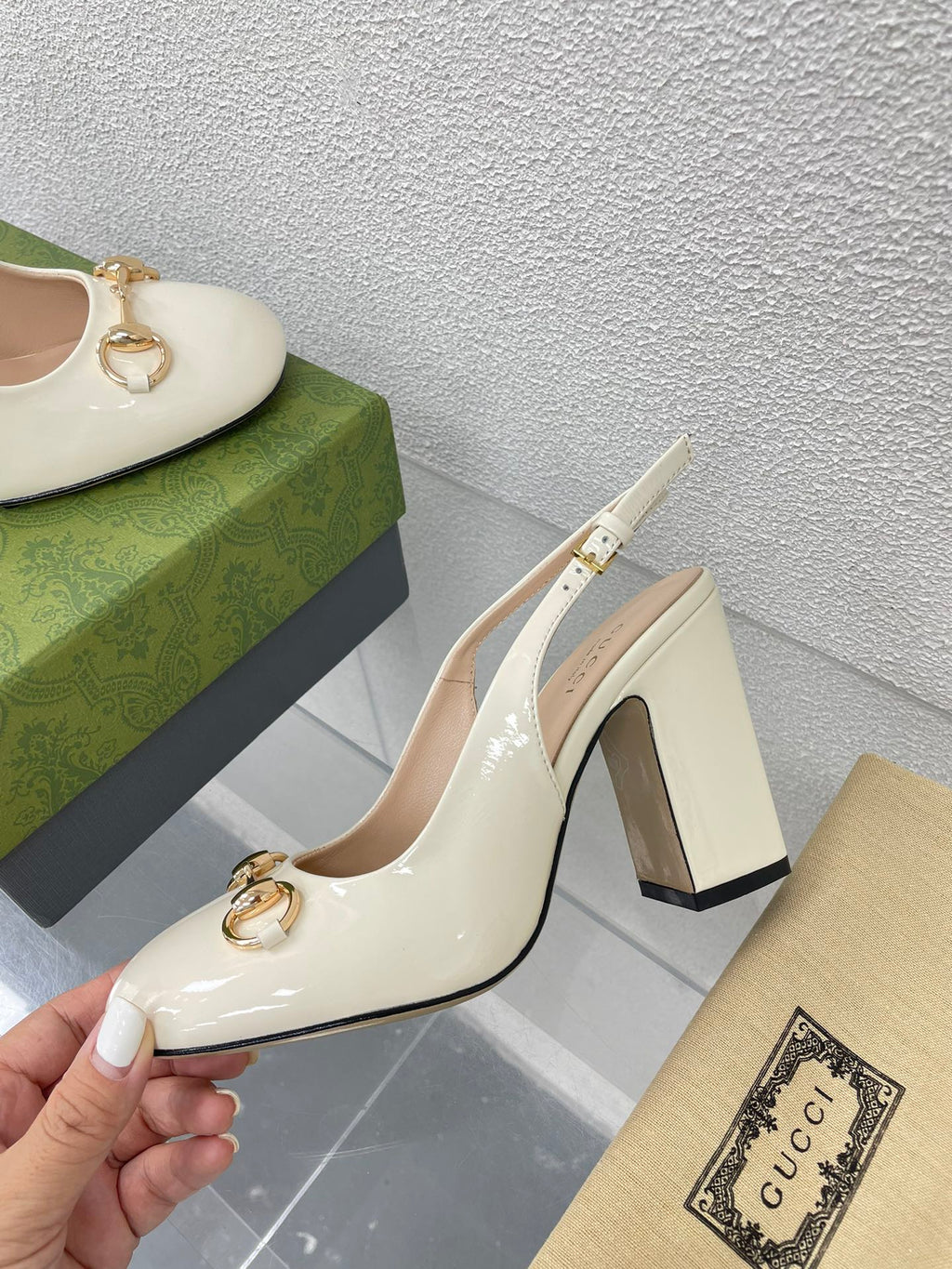 GUCCI WOMEN'S HORSEBIT SLINGBACK 95MM IN WHITE CALFSKIN