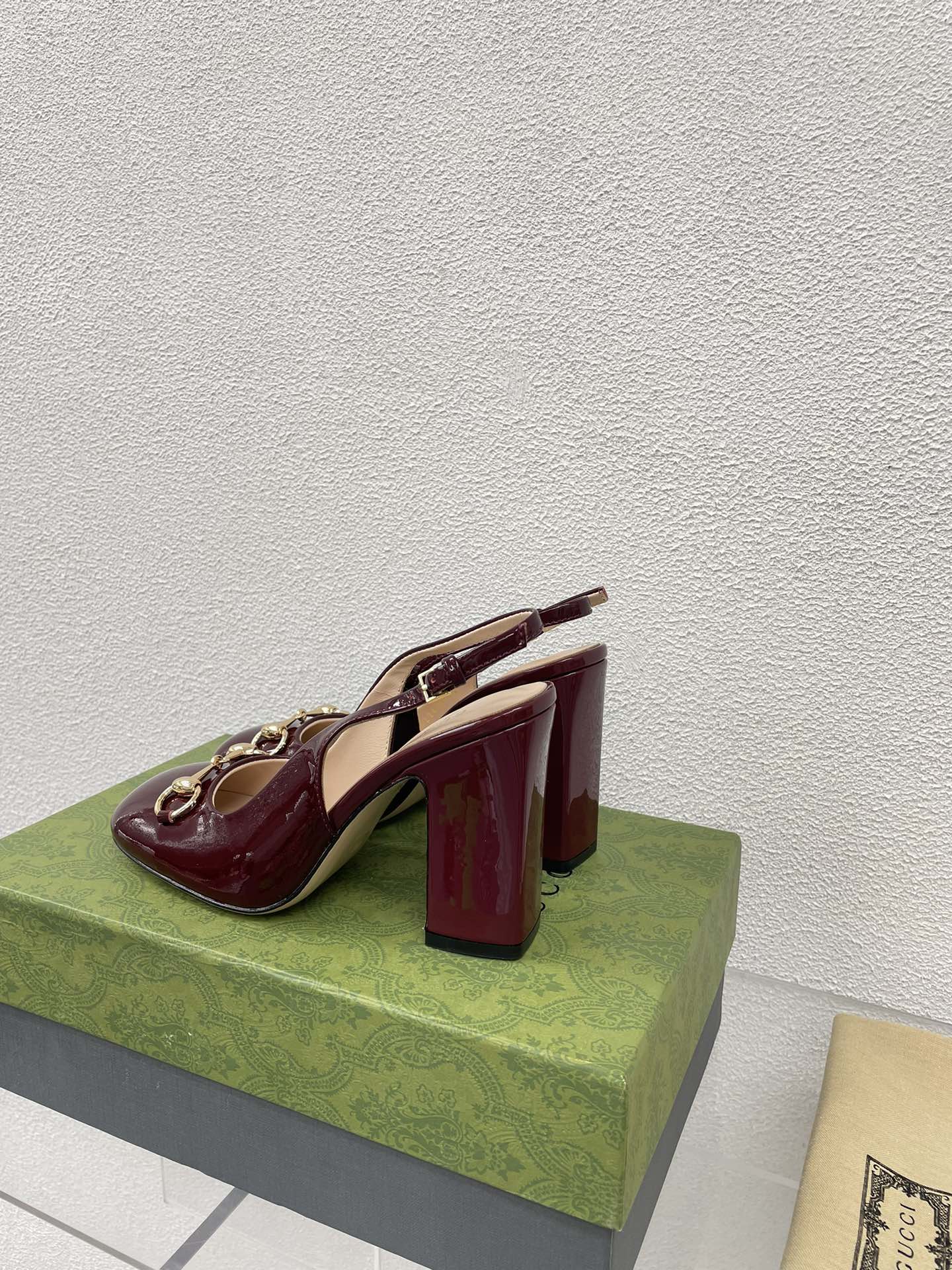 GUCCI WOMEN'S HORSEBIT SLINGBACK 95MM IN WINE RED CALFSKIN