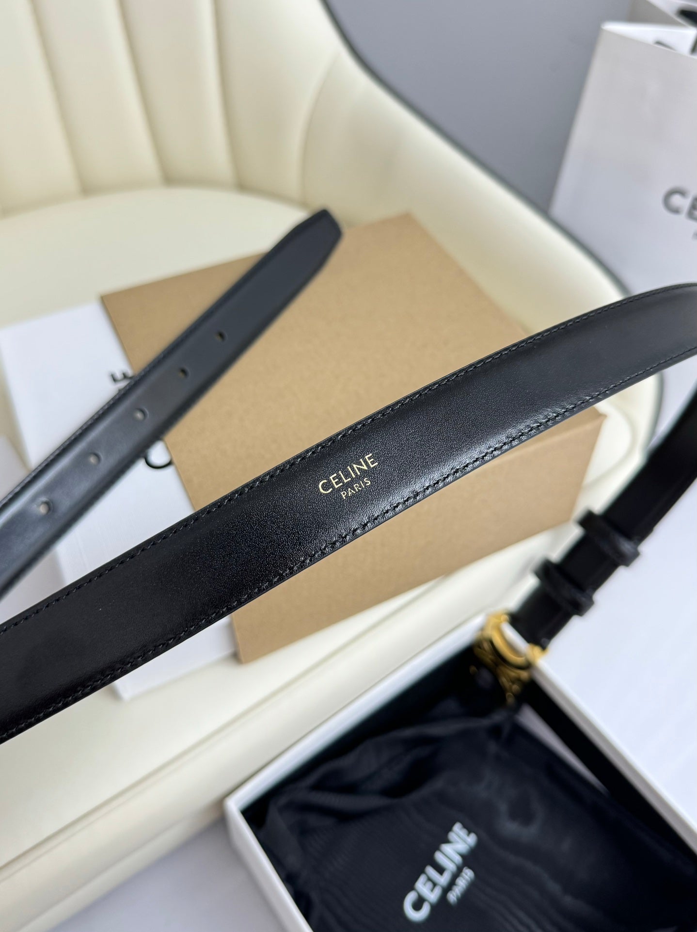 CELINE MEDIUM TRIOMPHE BELT 25MM BLACK LEATHER GOLD HARDWARE