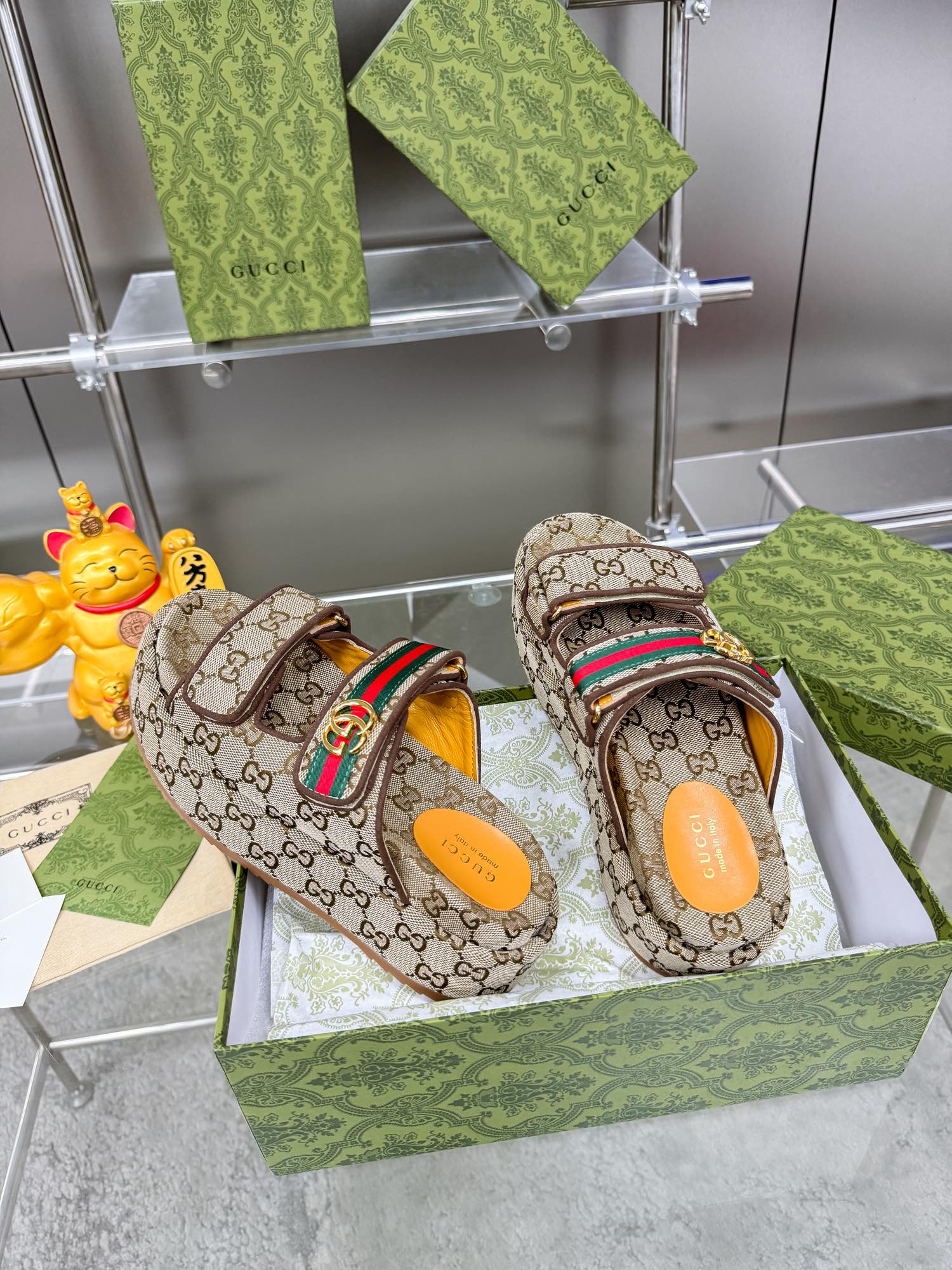 GUCCI SANDALS 22 IN BEIGE FABRIC WITH GOLD HARDWARE