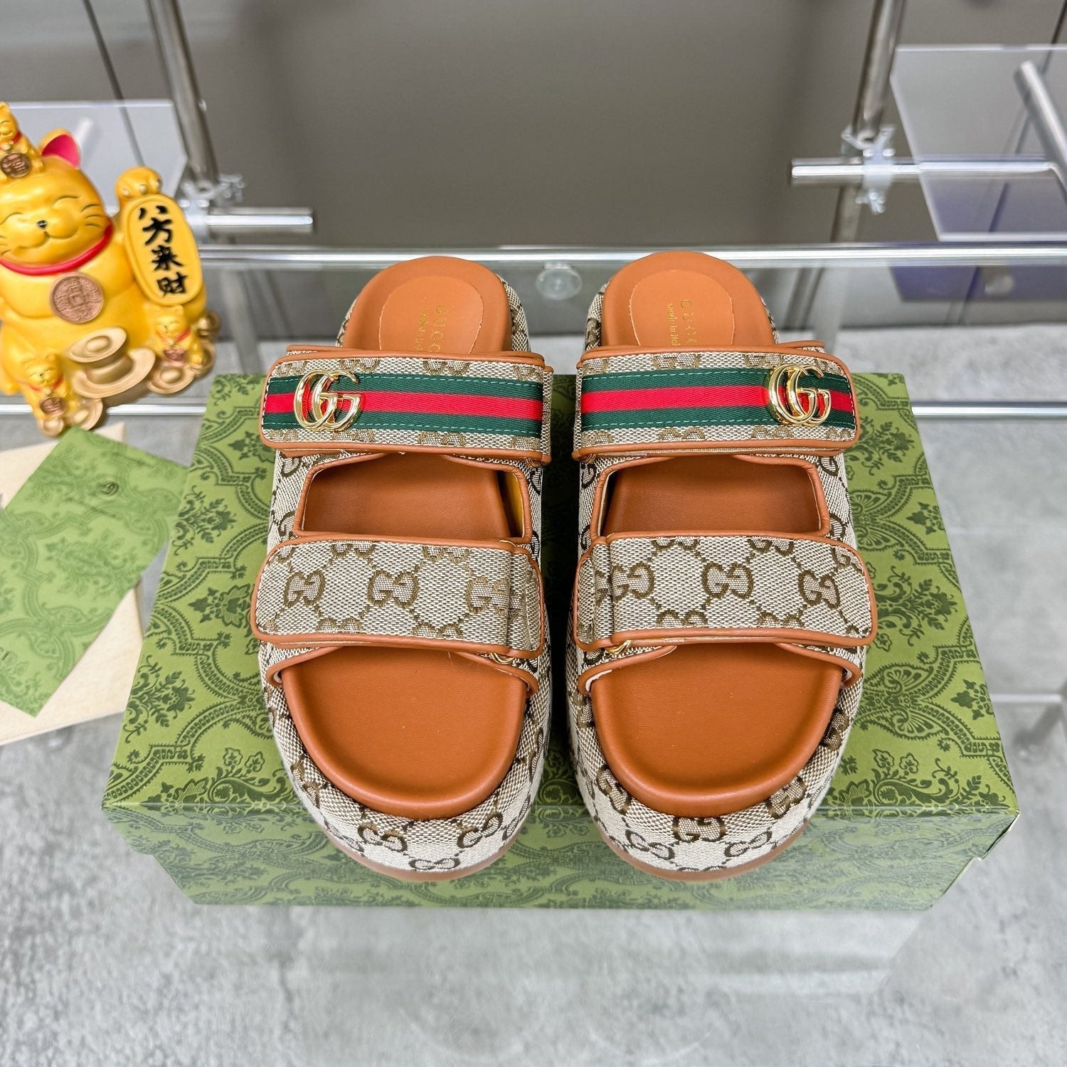 GUCCI SANDALS 22 IN ORANGE CALFSKIN AND BEIGE FABRIC WITH GOLD HARDWARE