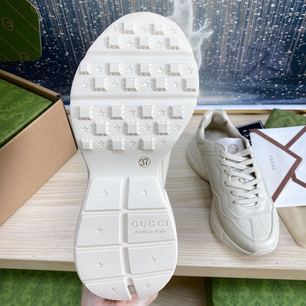 GUCCI COUPLE TRAINER WHITE CALFSKIN WITH CAPYBARA ICON