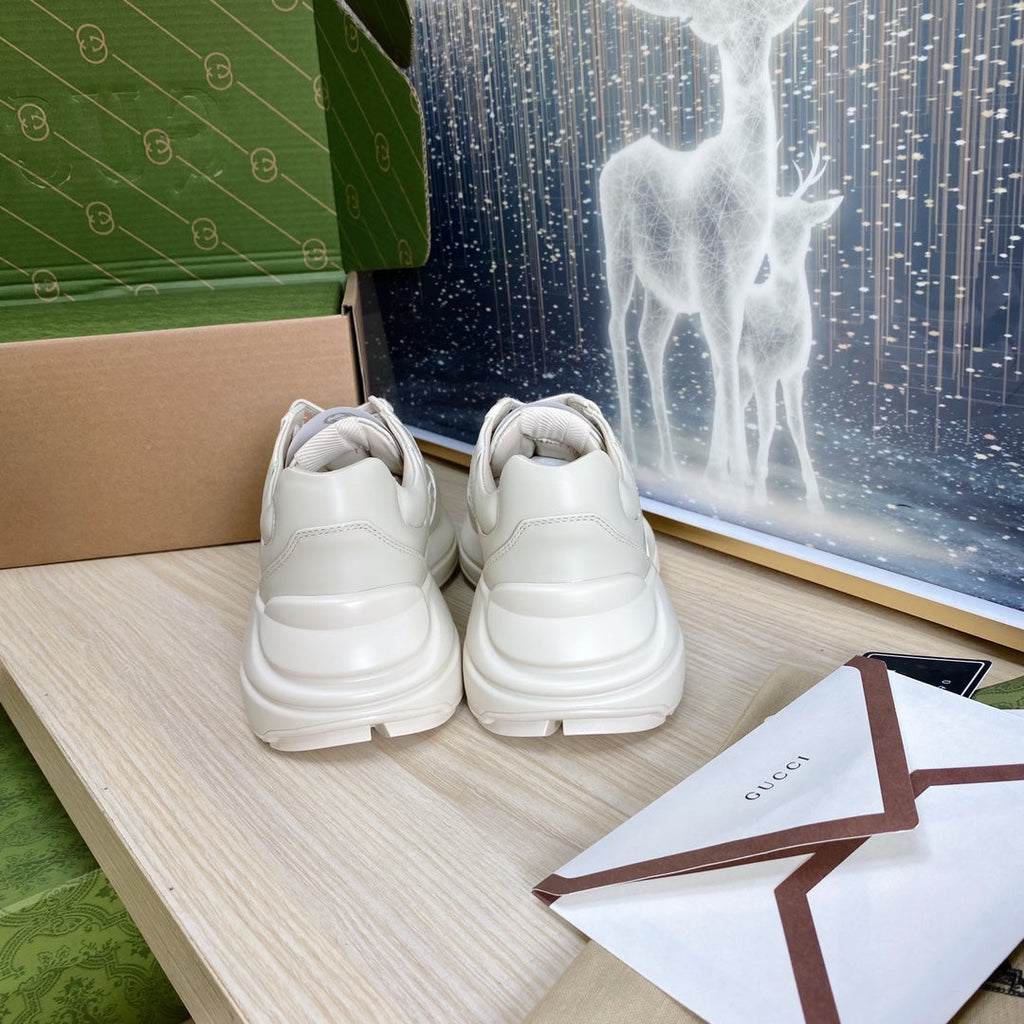 GUCCI COUPLE TRAINER WHITE CALFSKIN WITH CAPYBARA ICON