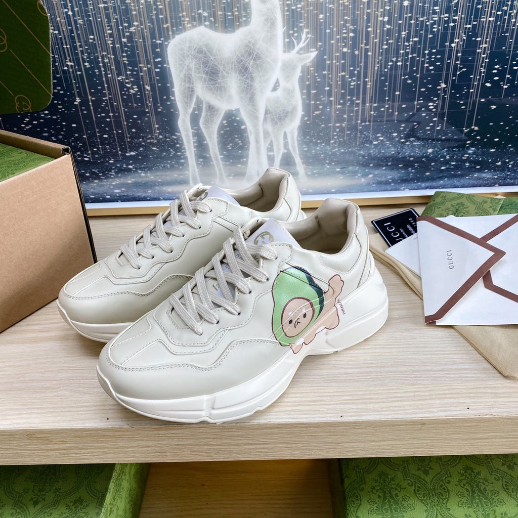 GUCCI COUPLE TRAINER WHITE CALFSKIN WITH CAPYBARA ICON