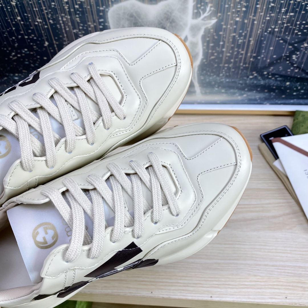 GUCCI COUPLE TRAINER WHITE CALFSKIN WITH ICON 25