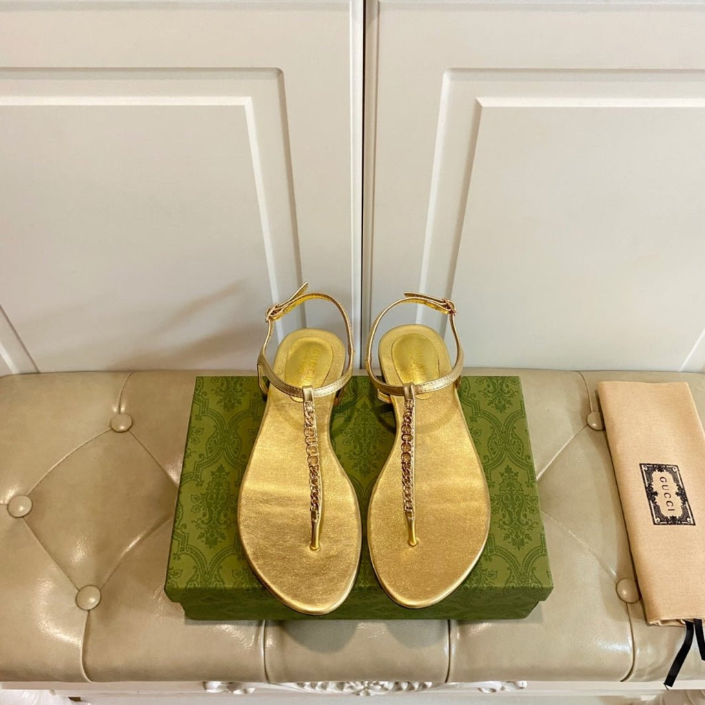 GUCCI SIGNORINA THONG SANDALS IN GOLD SHEEPSKIN