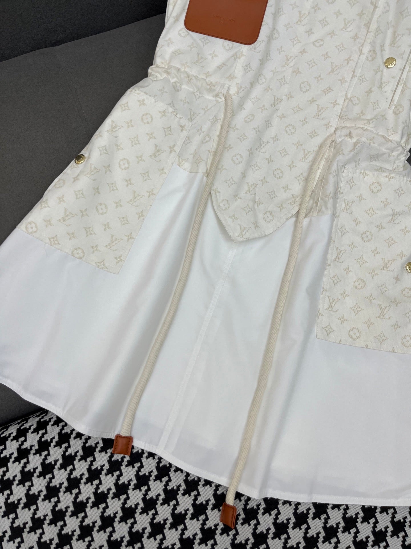 LOUIS VUITTON LV TANK DRESS 25S IN POLYESTER 266632