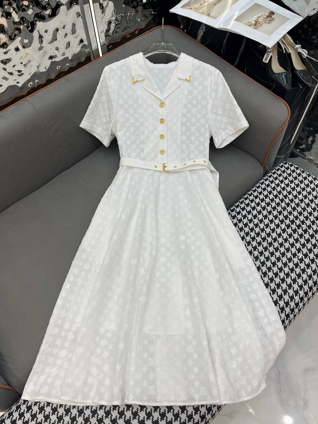 LOUIS VUITTON WHITE SHORT-SLEEVE BELTED BLAZER DRESS