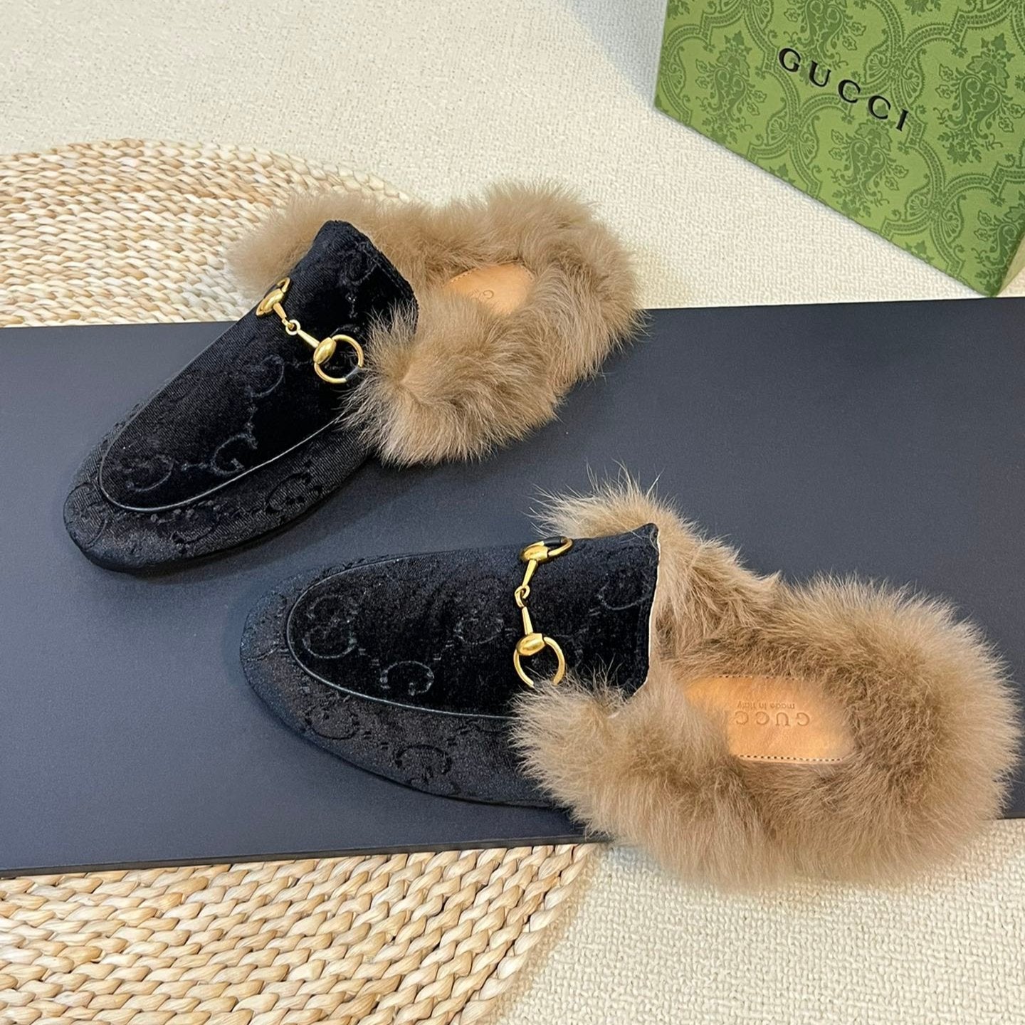 GUCCI HORSEBIT MULE IN BLACK MONOGRAM VELVET AND LAMB WOOL LINING