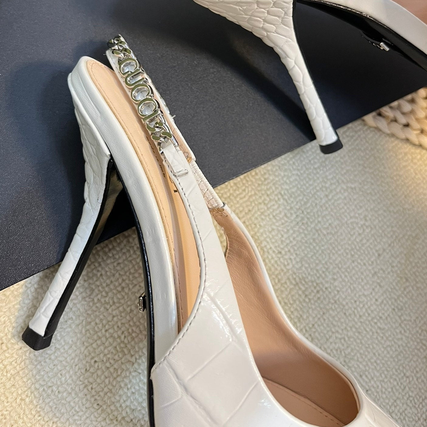 GUCCI Women's High Heels  White