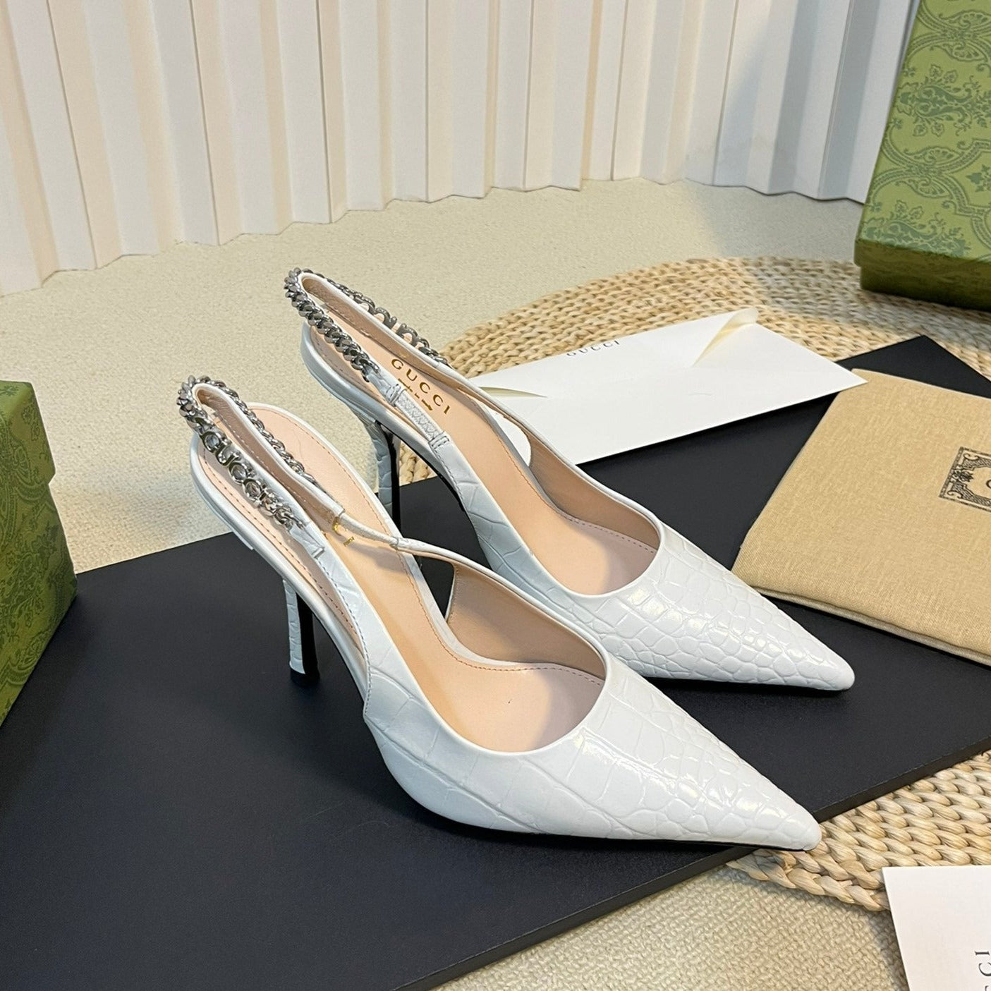 GUCCI Women's High Heels  White