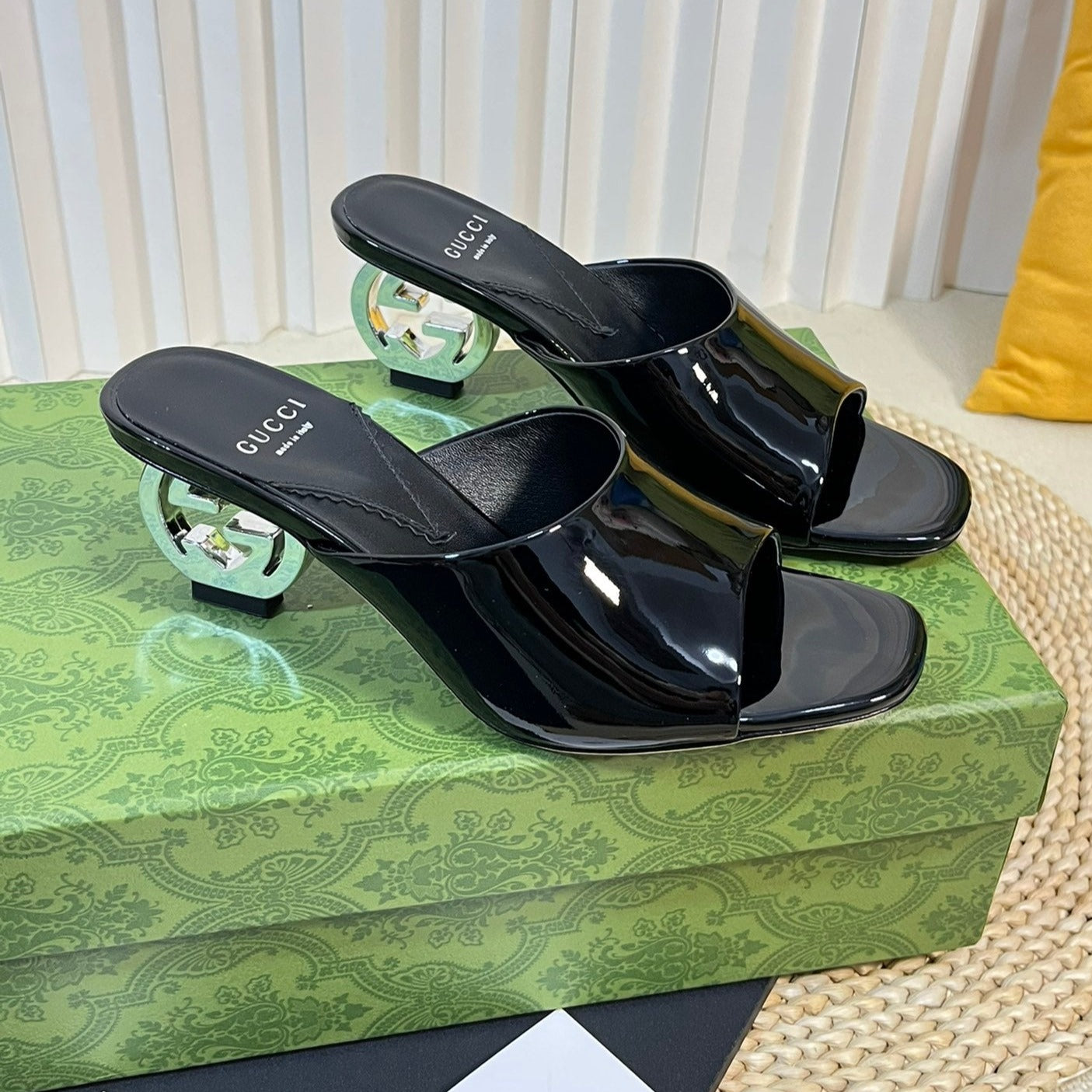 GUCCI Women's Heeled Sandals Glossy Black