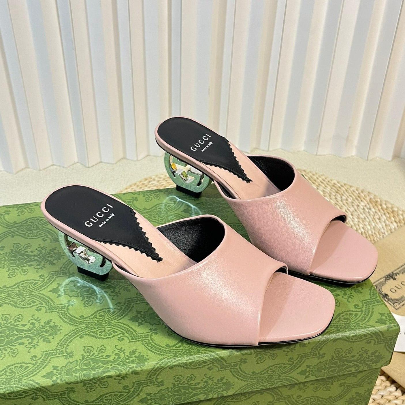 GUCCI Women's Heeled Sandals Pink Pastel