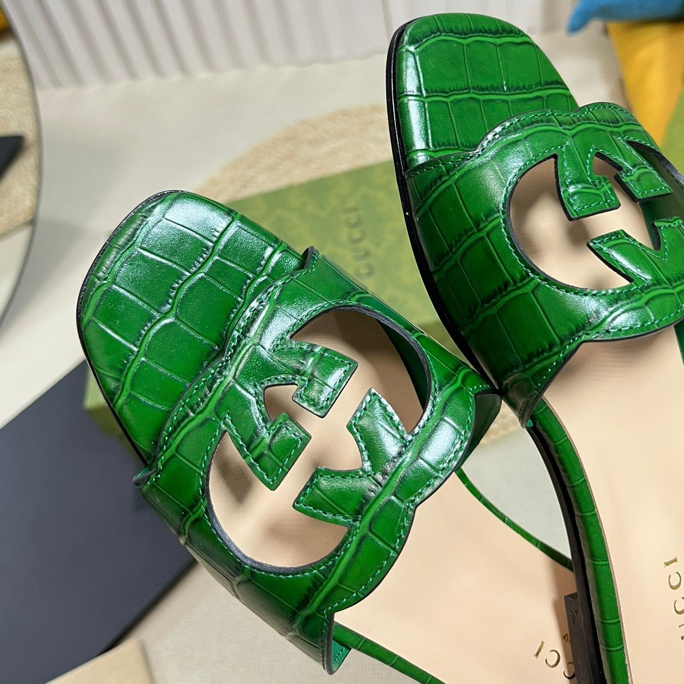 GUCCI Cut Out Slide Sandals Forest Green