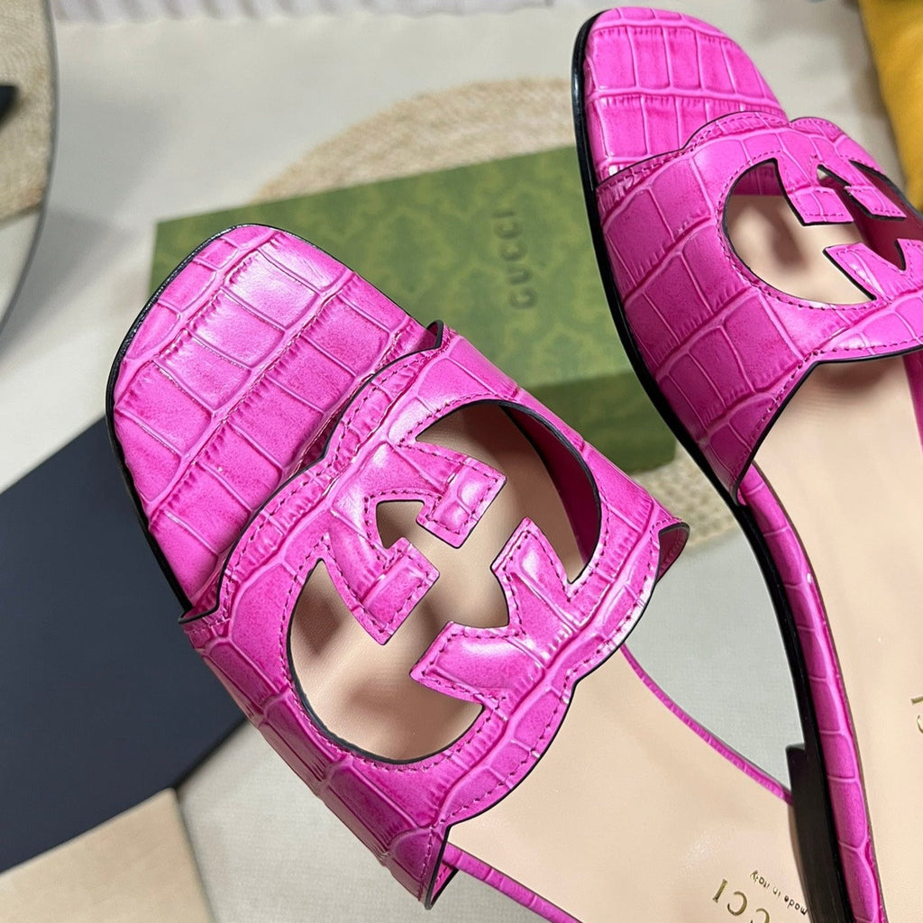 GUCCI Cut Out Slide Sandals Pink