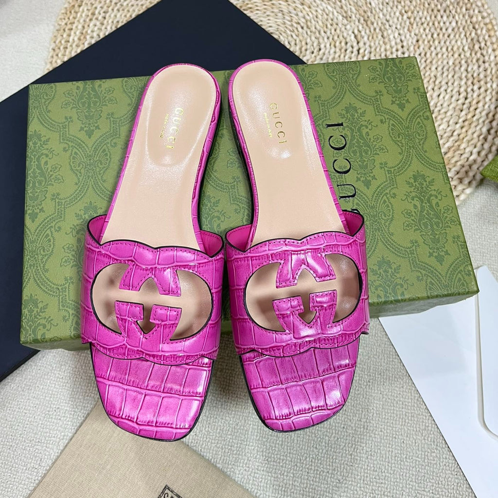 GUCCI Cut Out Slide Sandals Pink