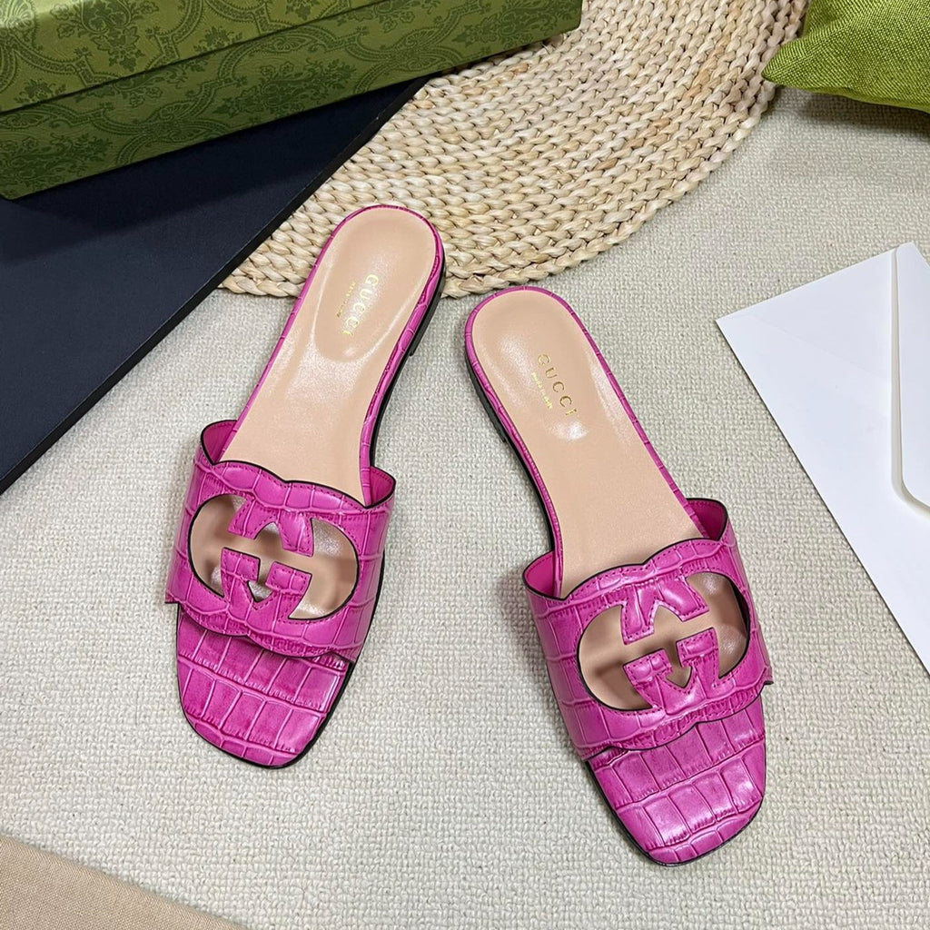 GUCCI Cut Out Slide Sandals Pink