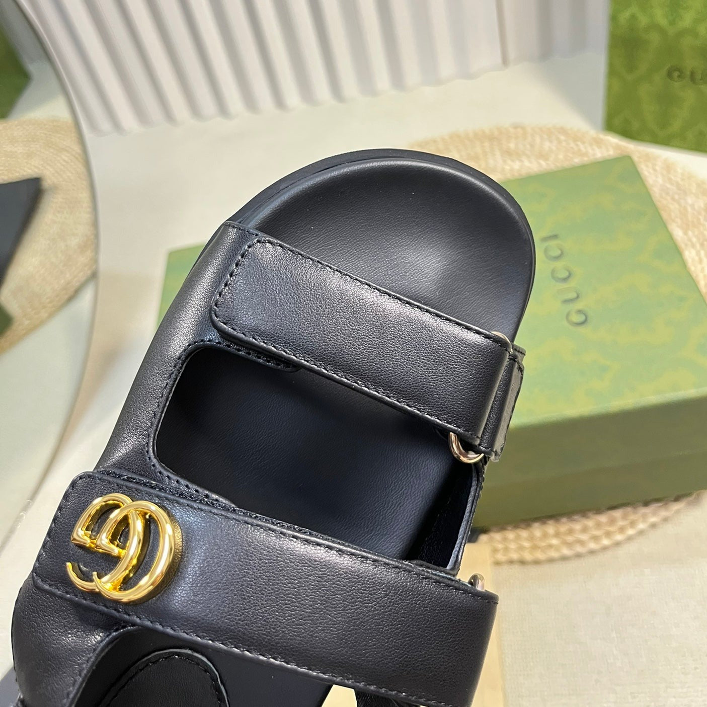 GUCCI Sandal With Double G Black